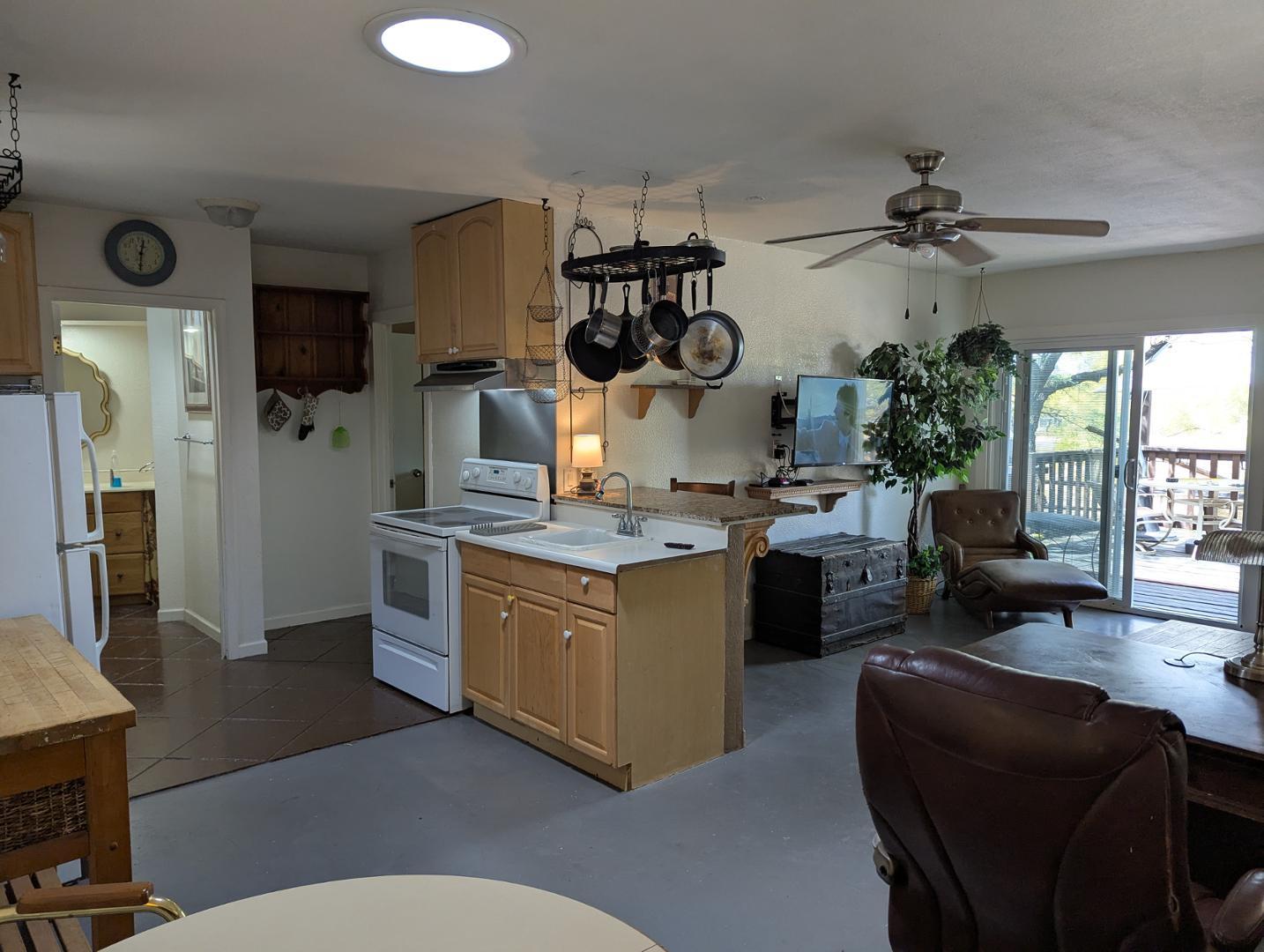 4827 E Mustang Circle