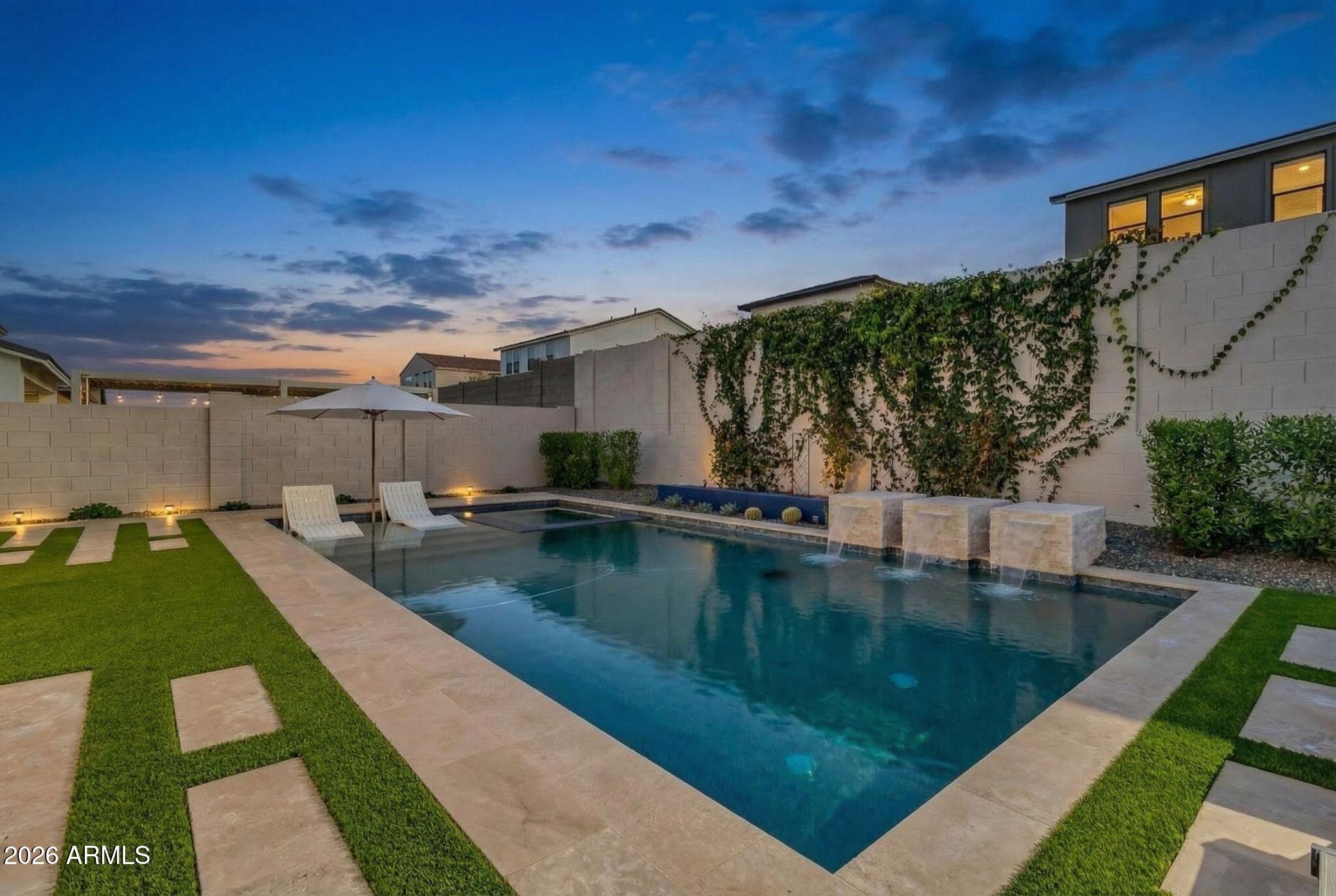 3965 W SERPENTINE Drive