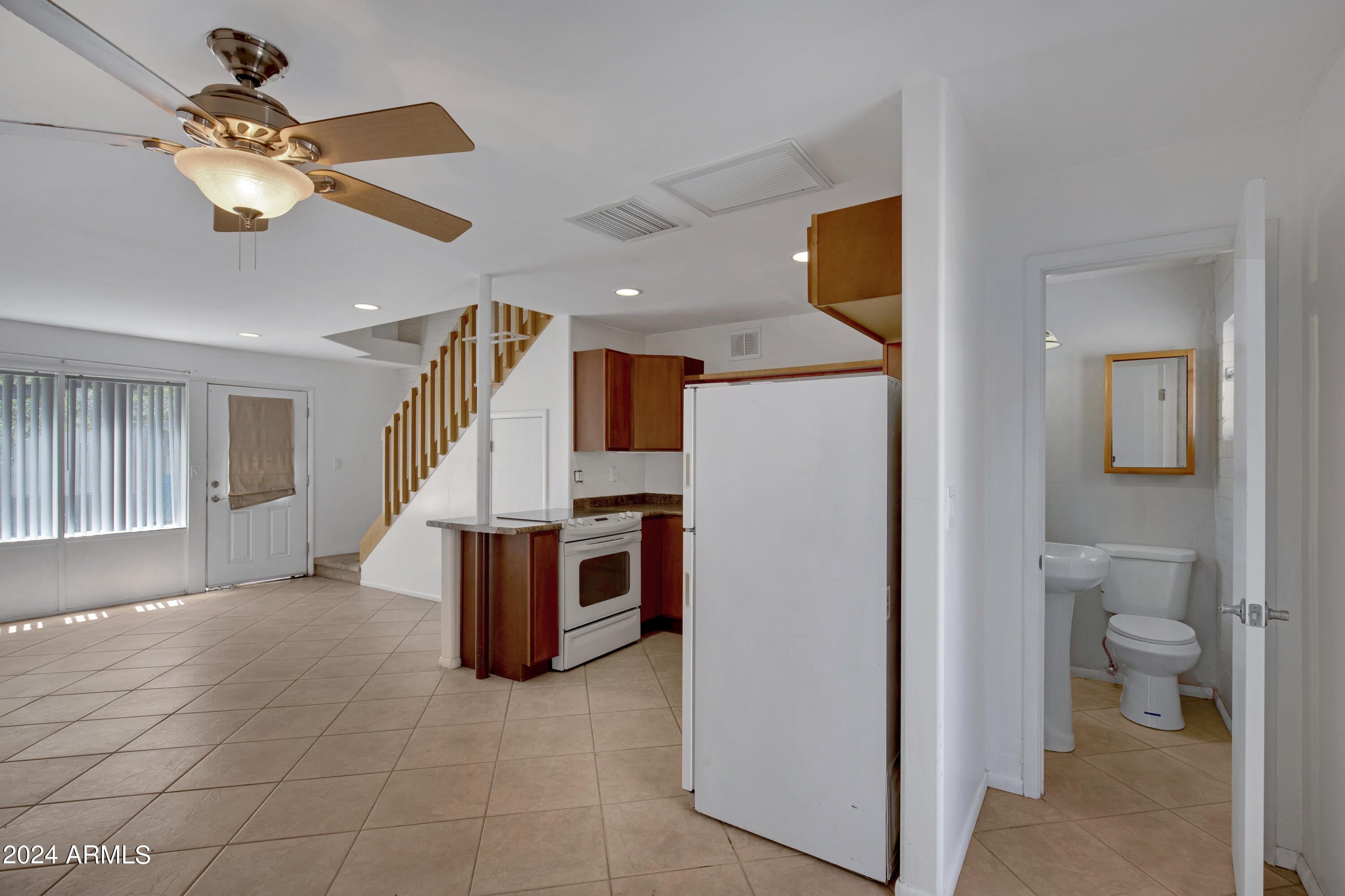 2021 S Granada Drive Apt 10