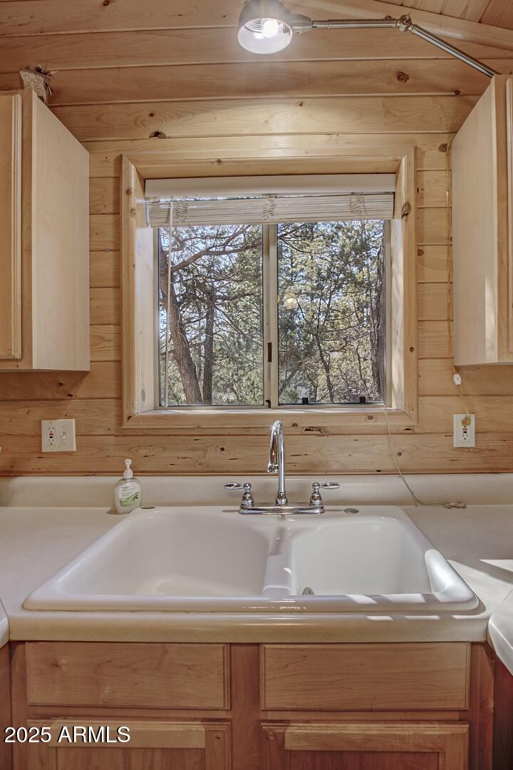 Gordon Canyon - Residential