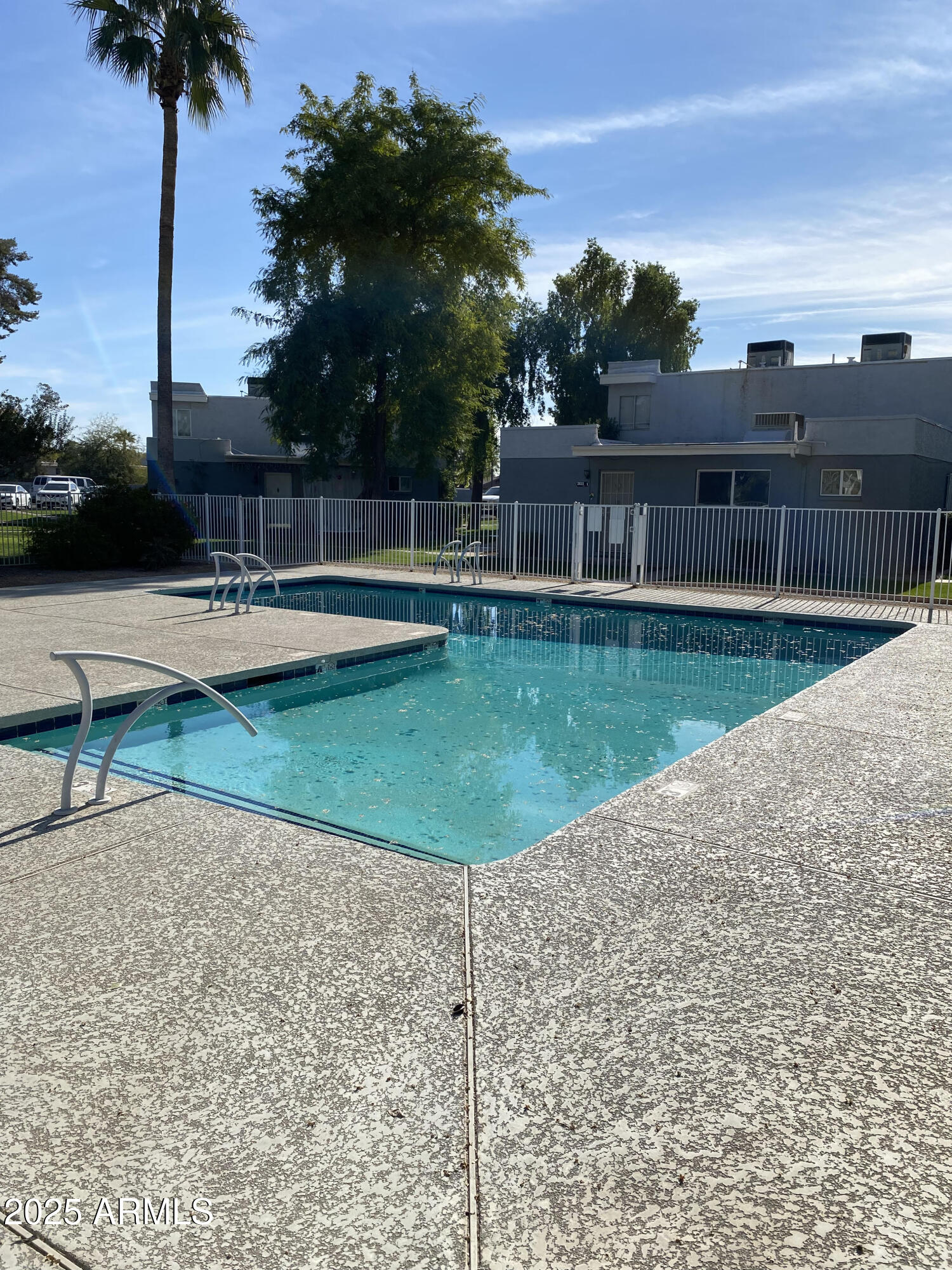 2687 W OCOTILLO Road