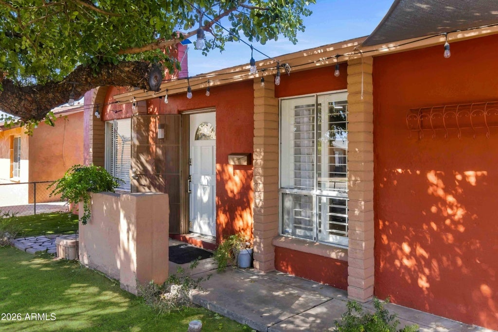 Photo of 8318 W Turney Avenue, Phoenix, AZ 85037 (MLS # 7095204)