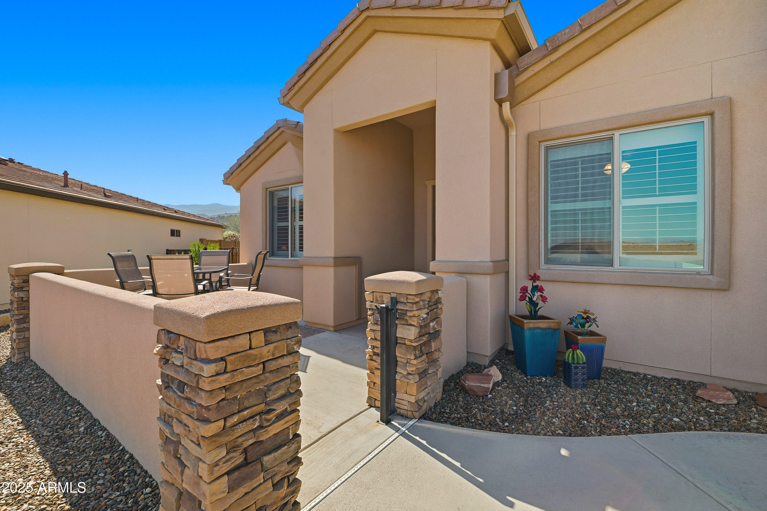 434 S DESPERADO Drive