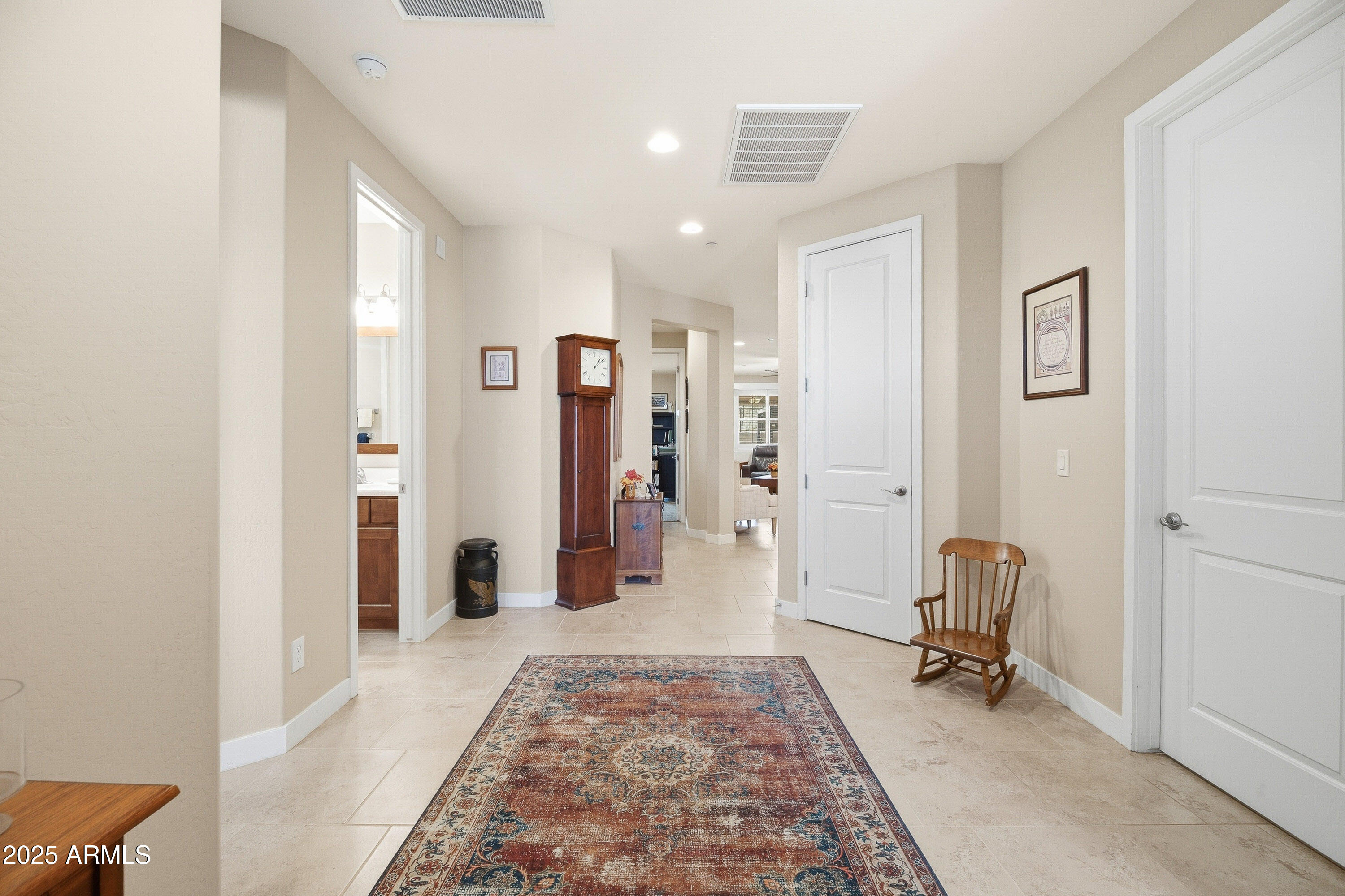 434 S DESPERADO Drive