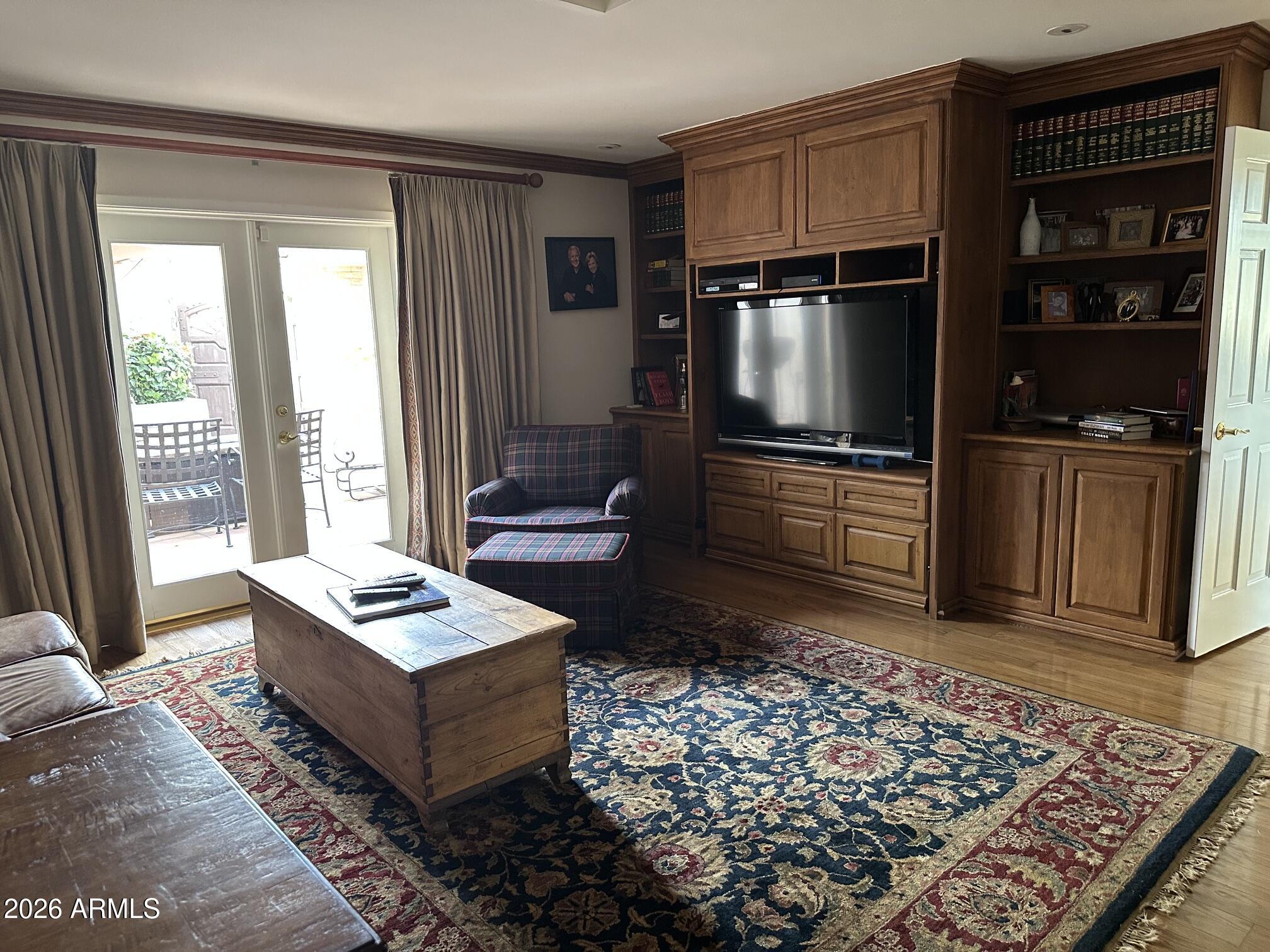 5434 E LINCOLN Drive E 36