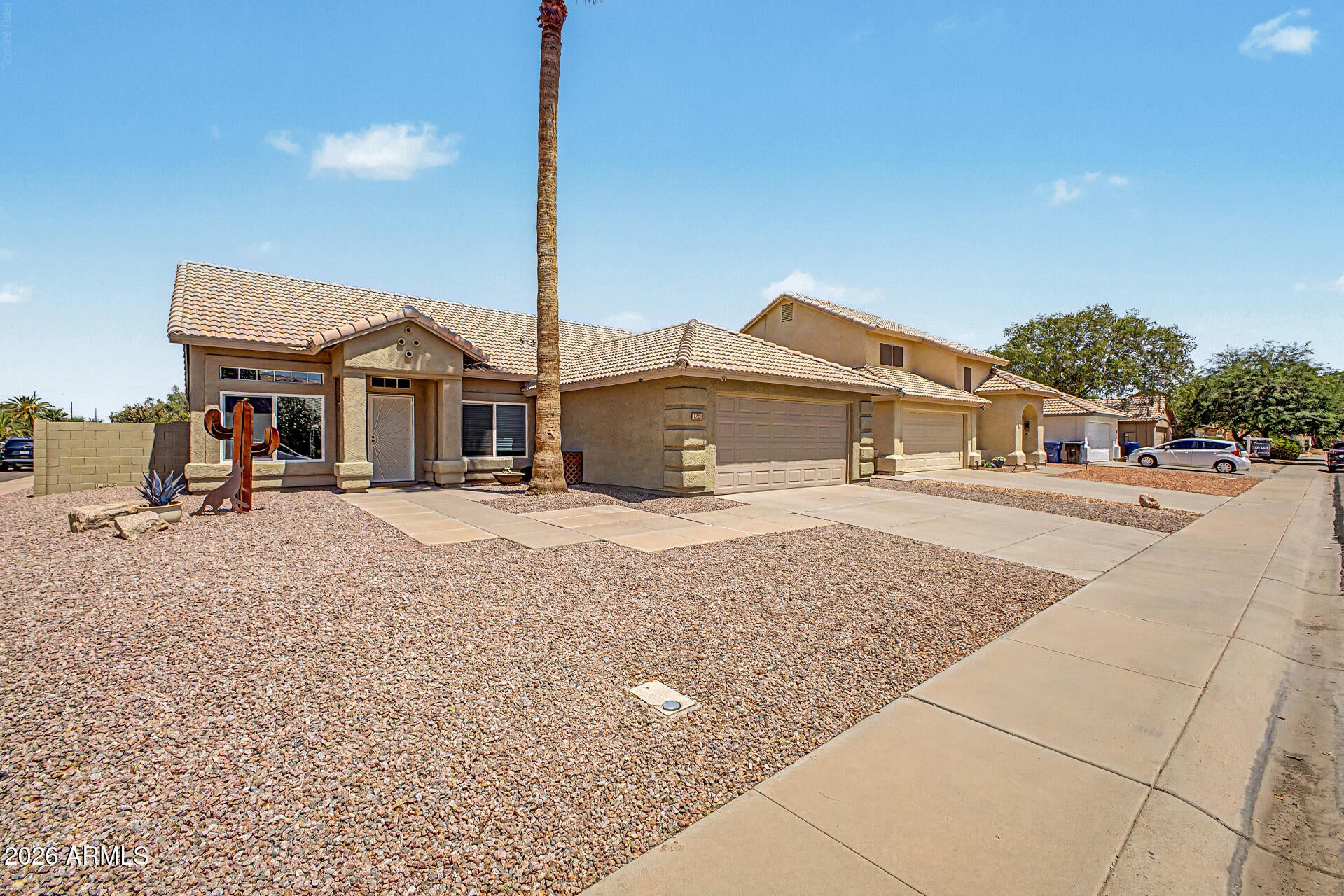 1480 W GAIL Drive