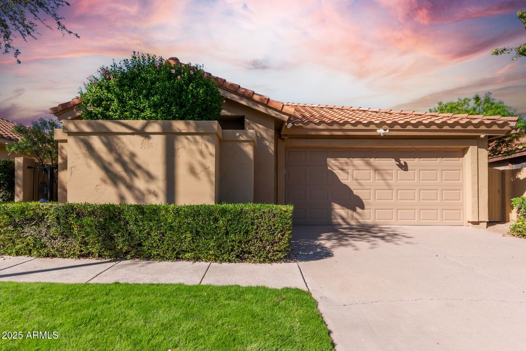 Photo of 13140 N 95th Way, Scottsdale, AZ 85260 (MLS # 6941944)