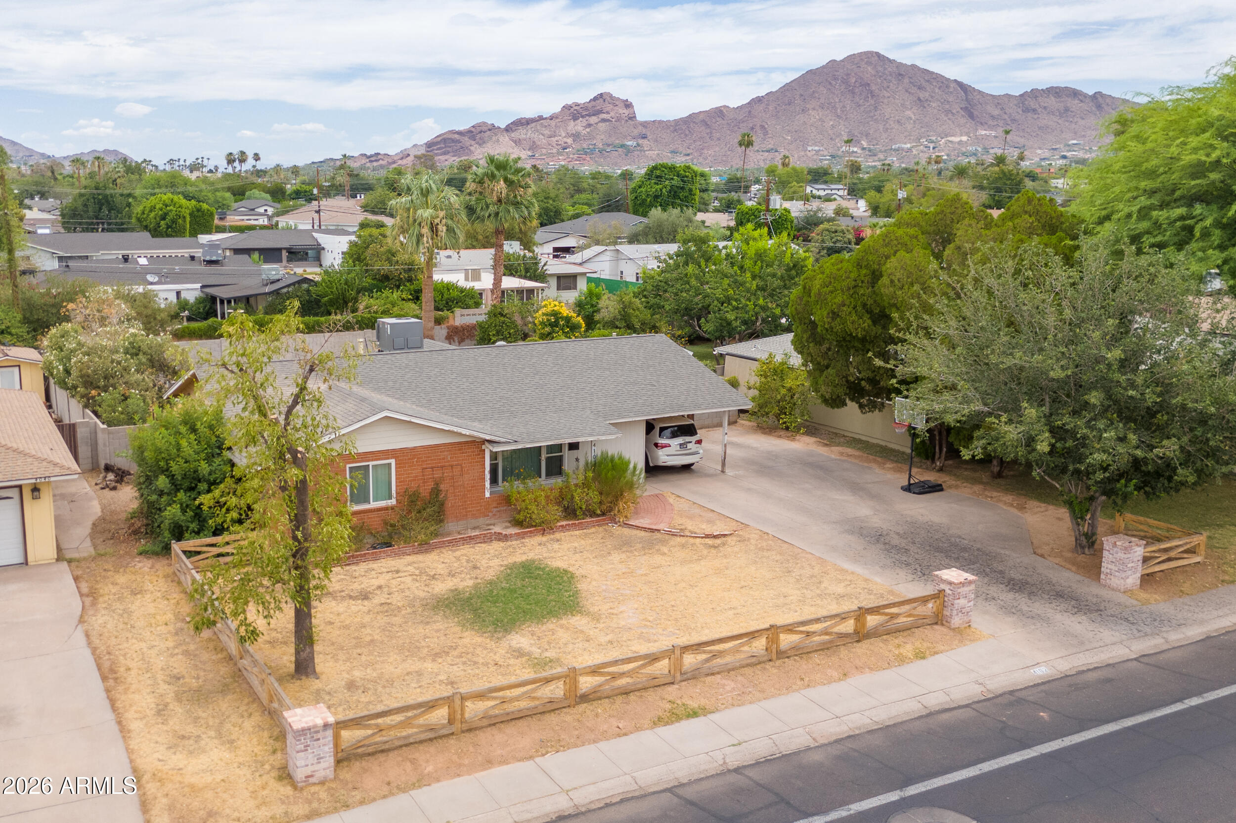 4102 E OSBORN Road