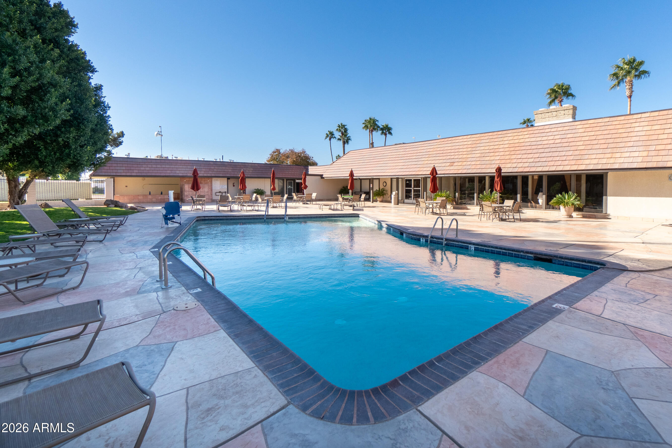 Hacienda De Valencia - Residential