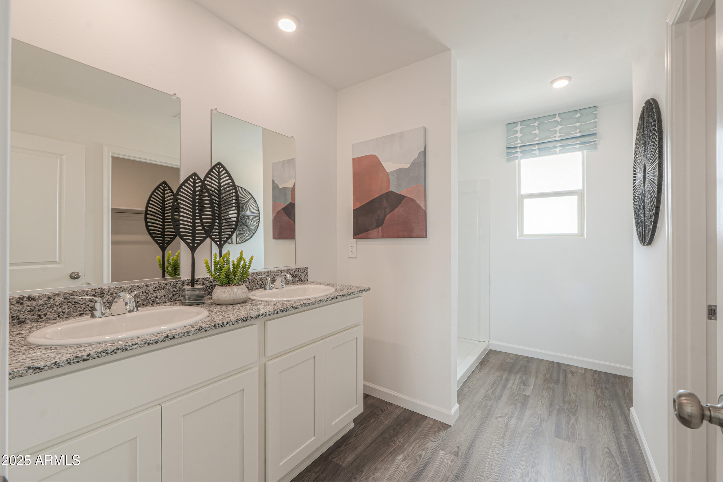 COOLIDGE GATEWAY III - Residential