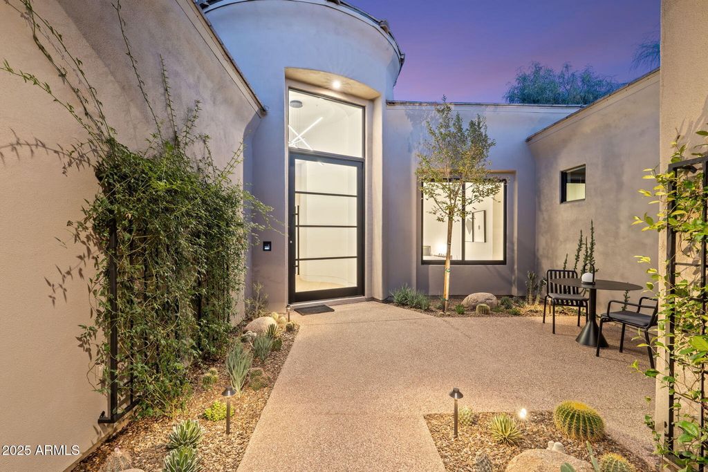 Photo of 15919 N 110th Place, Scottsdale, AZ 85255 (MLS # 6913486)