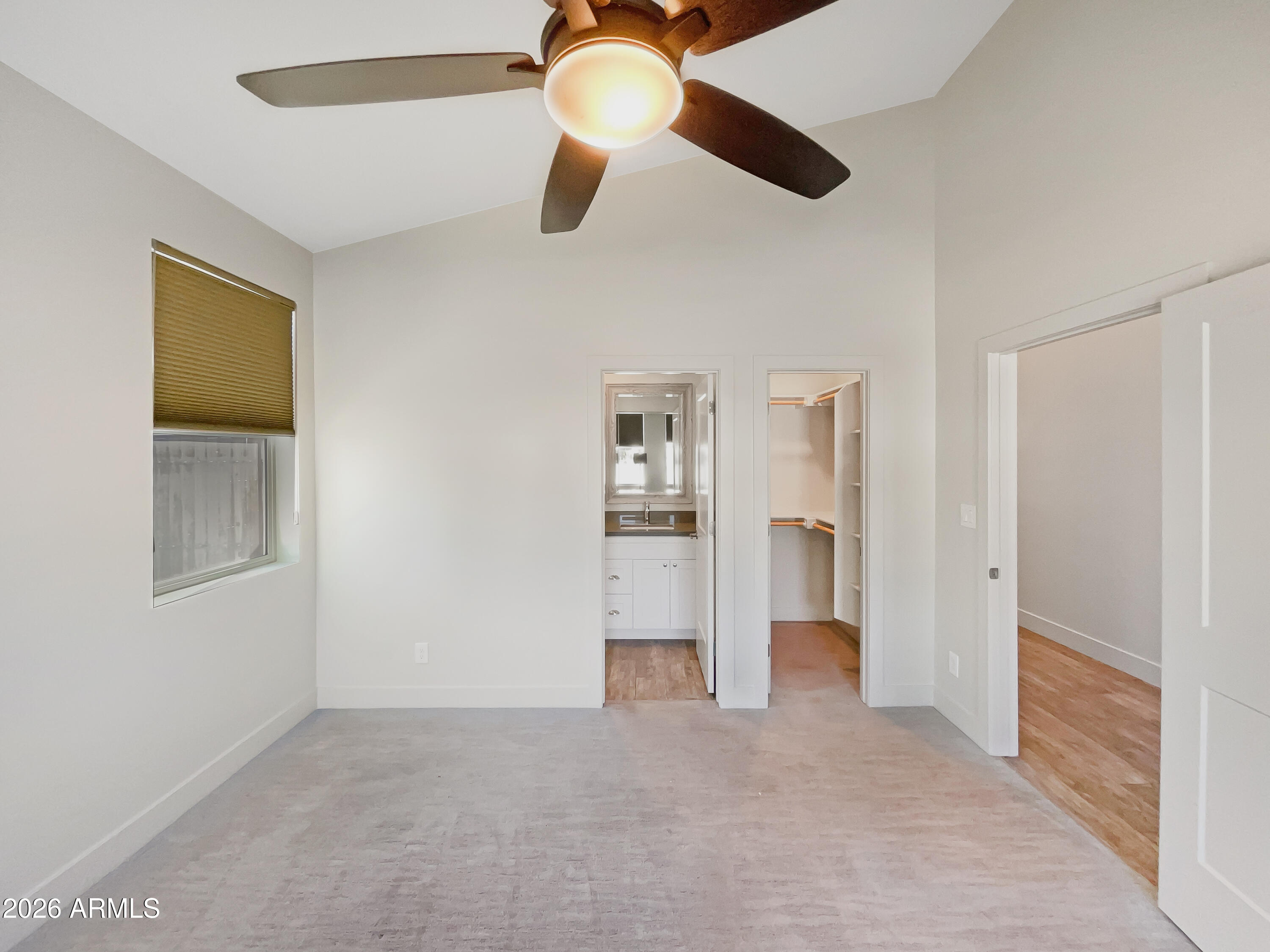 1005 E WELDON Avenue