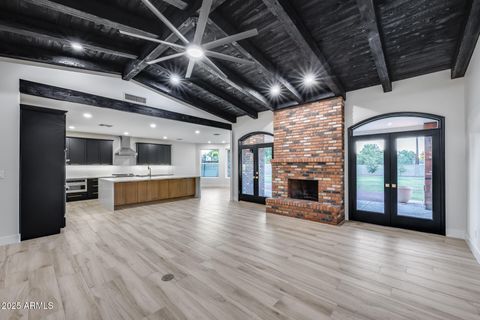 7122 W REDFIELD Road Peoria AZ 85381