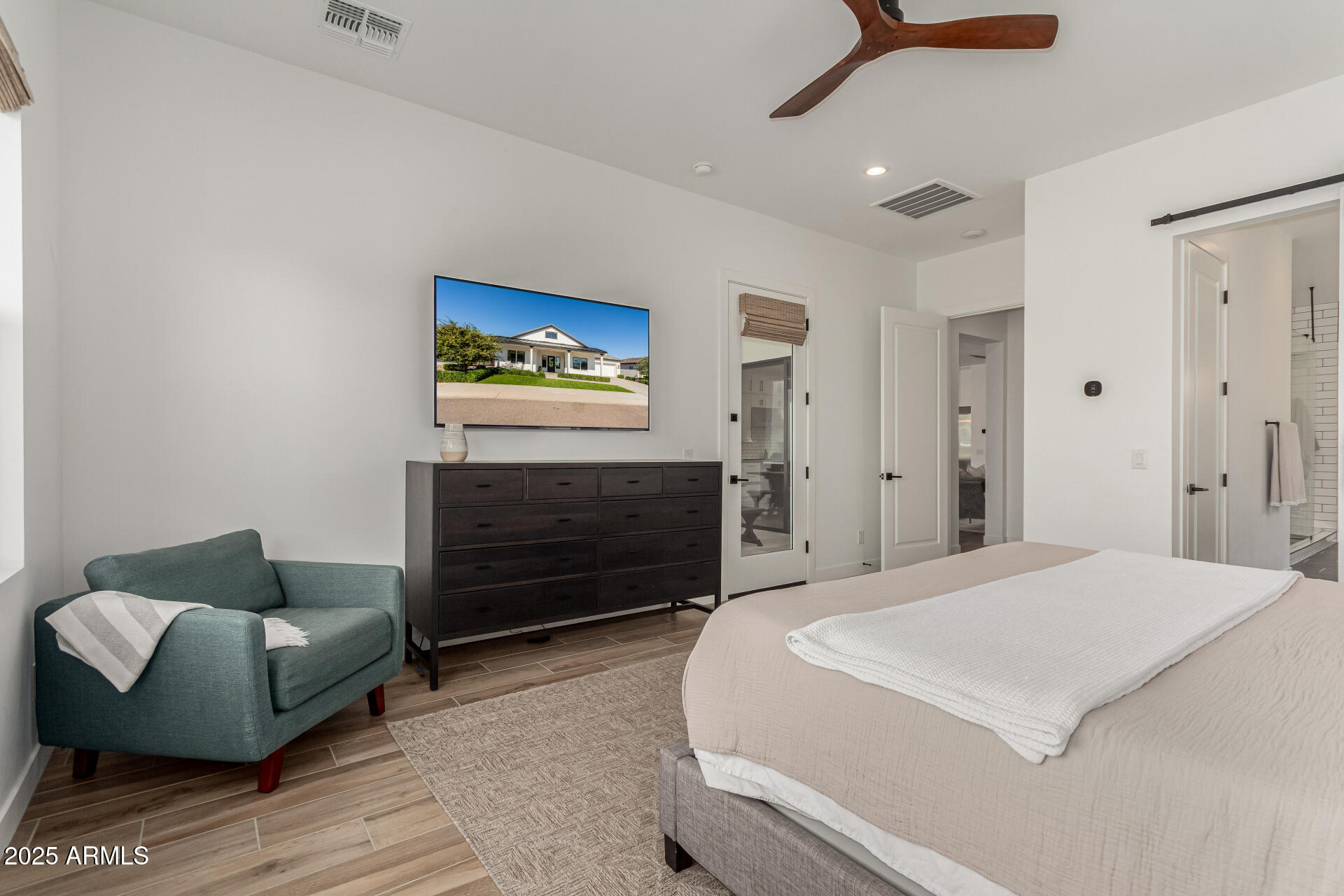 Surprise, Arizona, 85388, United States, 3 Bedrooms Bedrooms, ,4 BathroomsBathrooms,Residential,Active,2018459