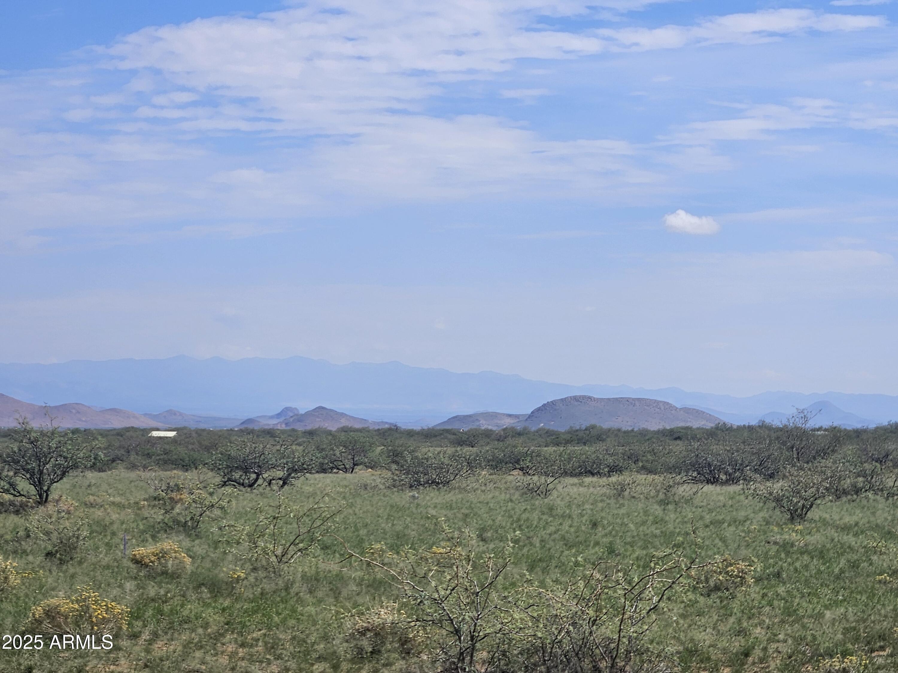 TBD W WINDSOR ST LOT 7 BLK 319 -- 7