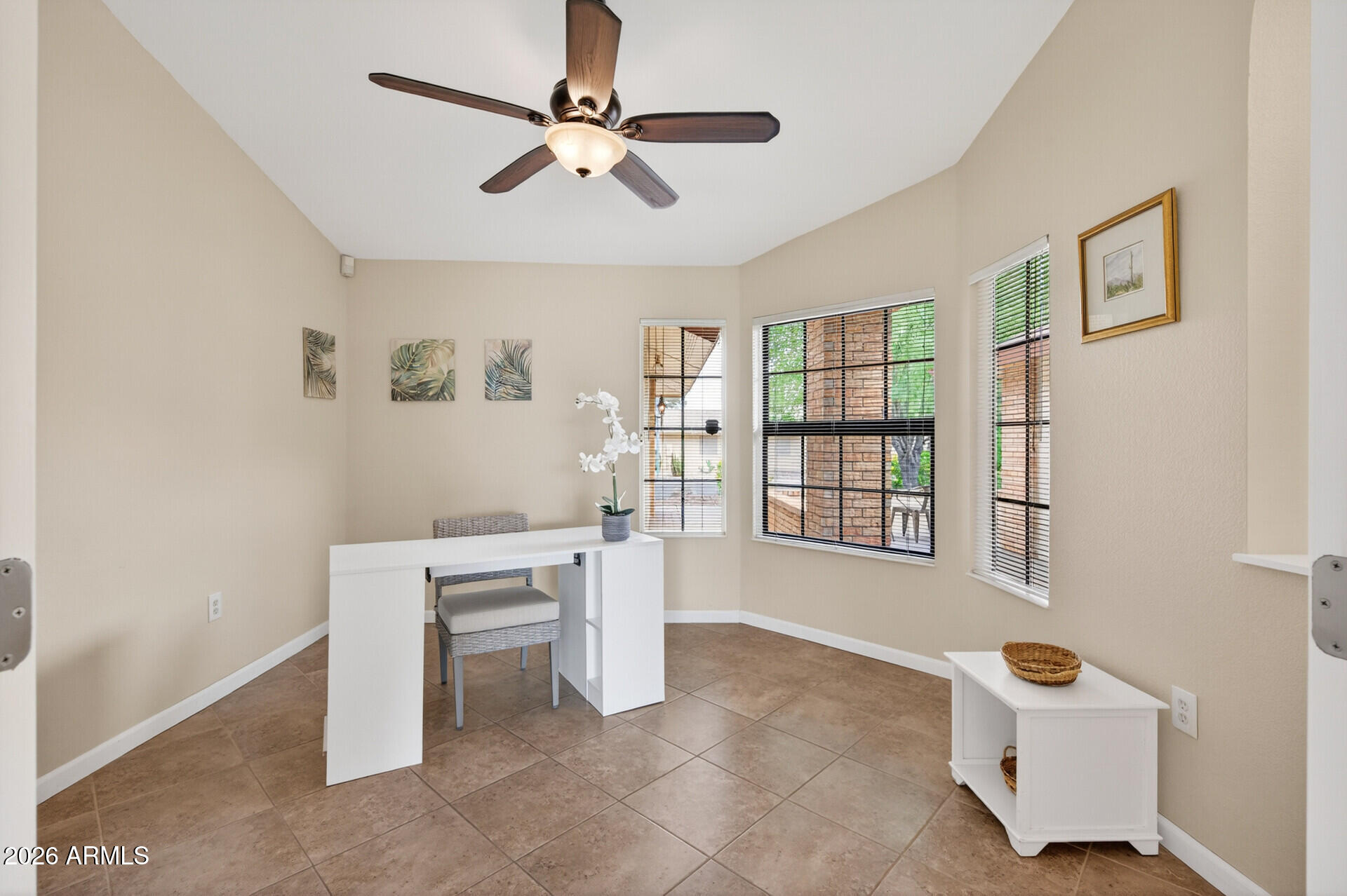 13652 W GREENVIEW Drive