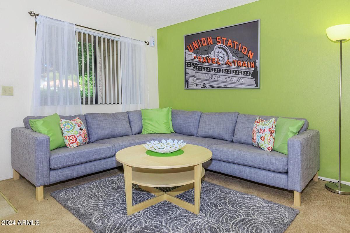 3040 E Shea Boulevard 2