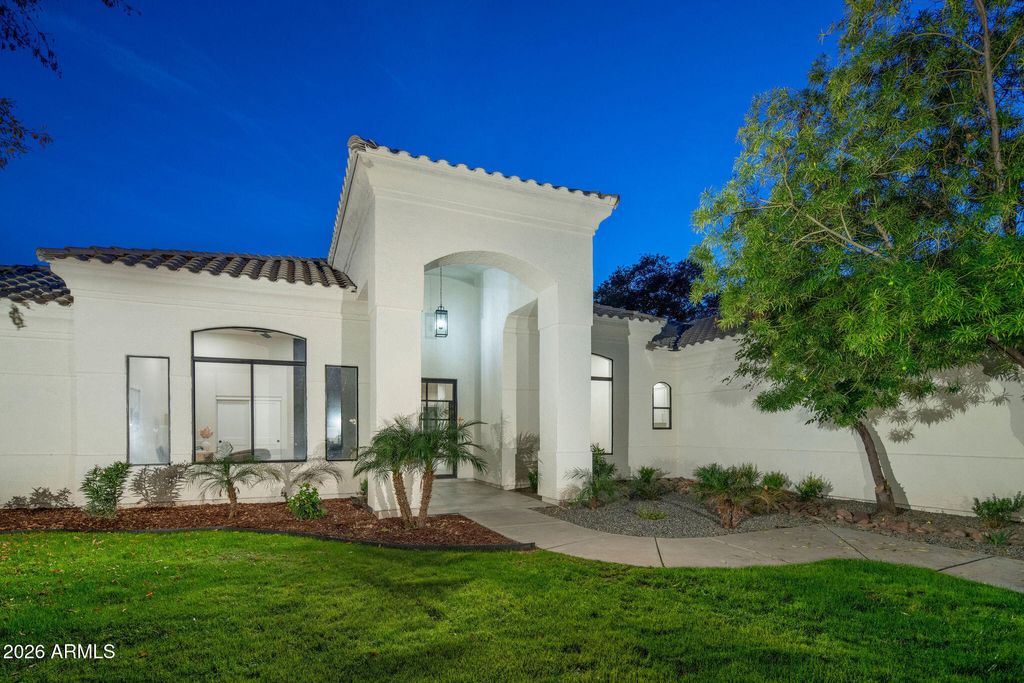 Photo of 12721 W Georgia Avenue, Litchfield Park, AZ 85340 (MLS # 6968132)