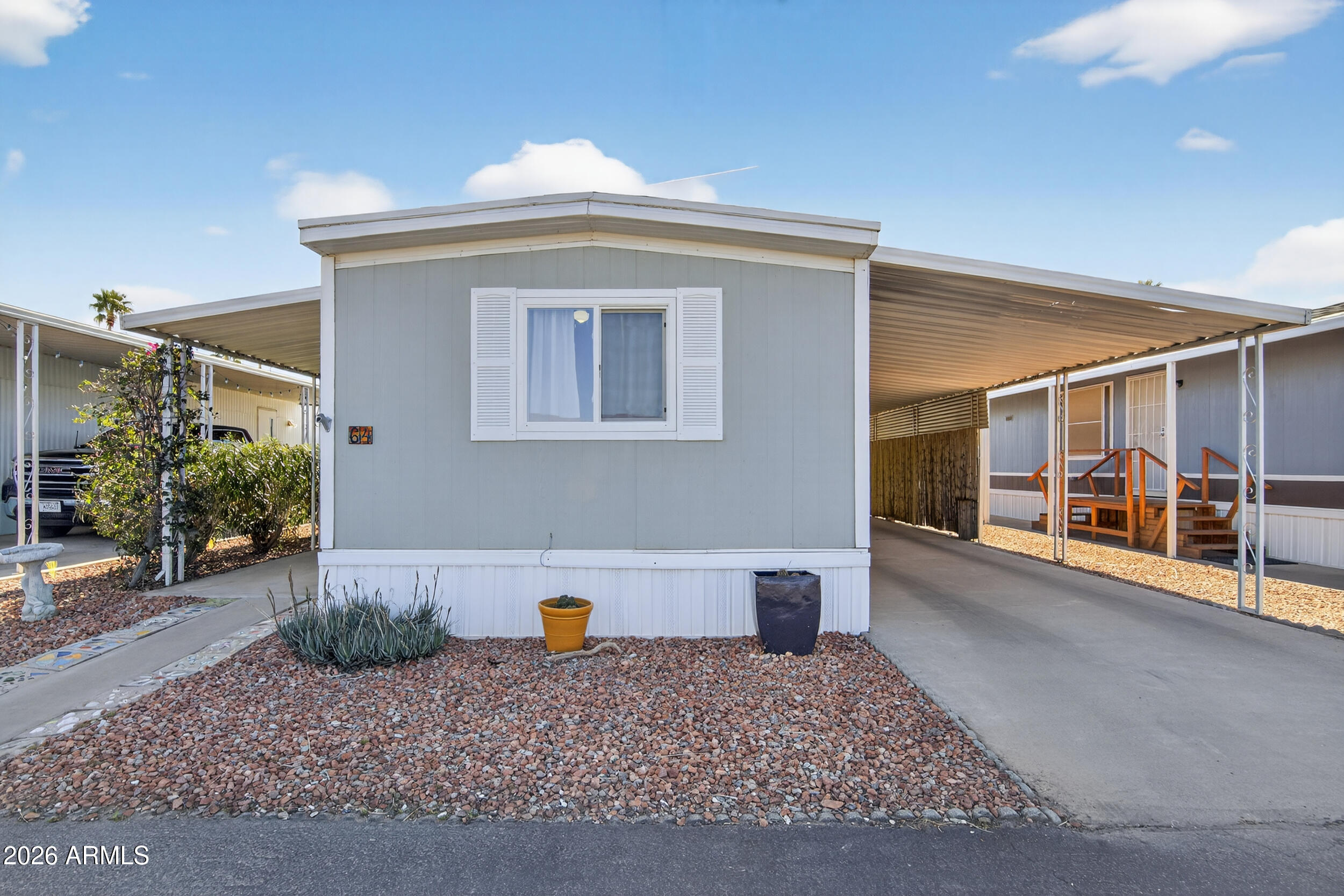 1804 W TEPEE Street 64