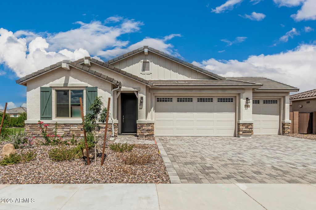 Photo of 12394 W Marguerite Avenue, Avondale, AZ 85323 (MLS # 6914116)