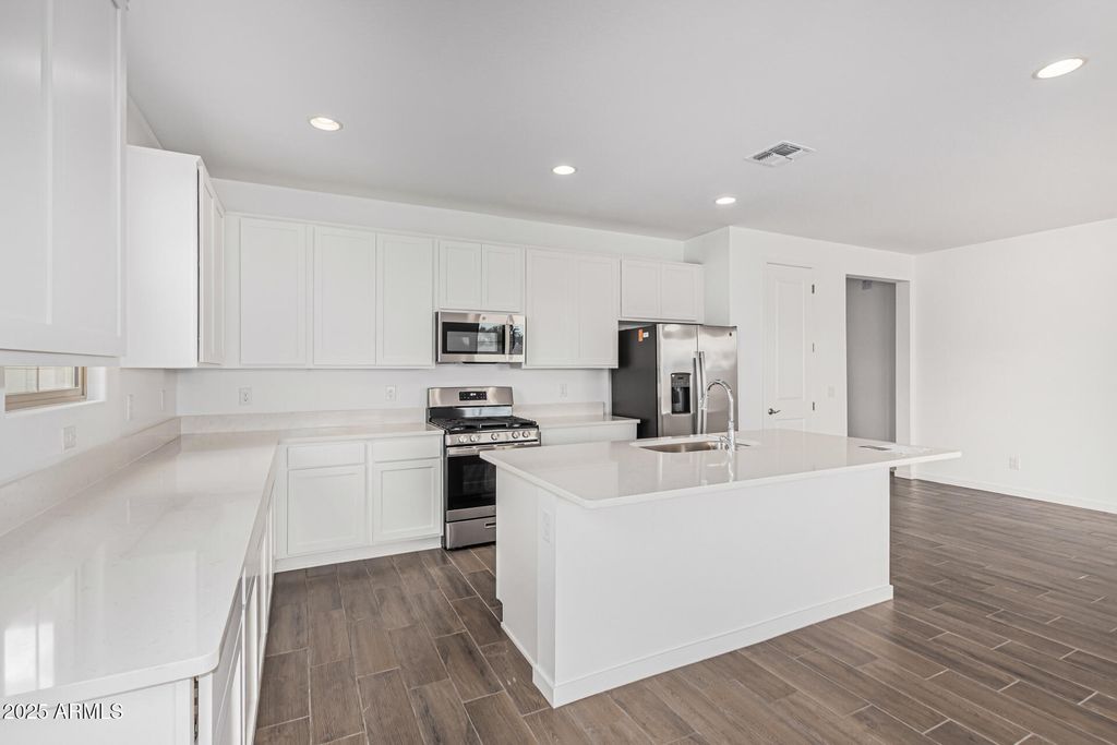 Photo of 12394 W Marguerite Avenue, Avondale, AZ 85323 (MLS # 6914116)