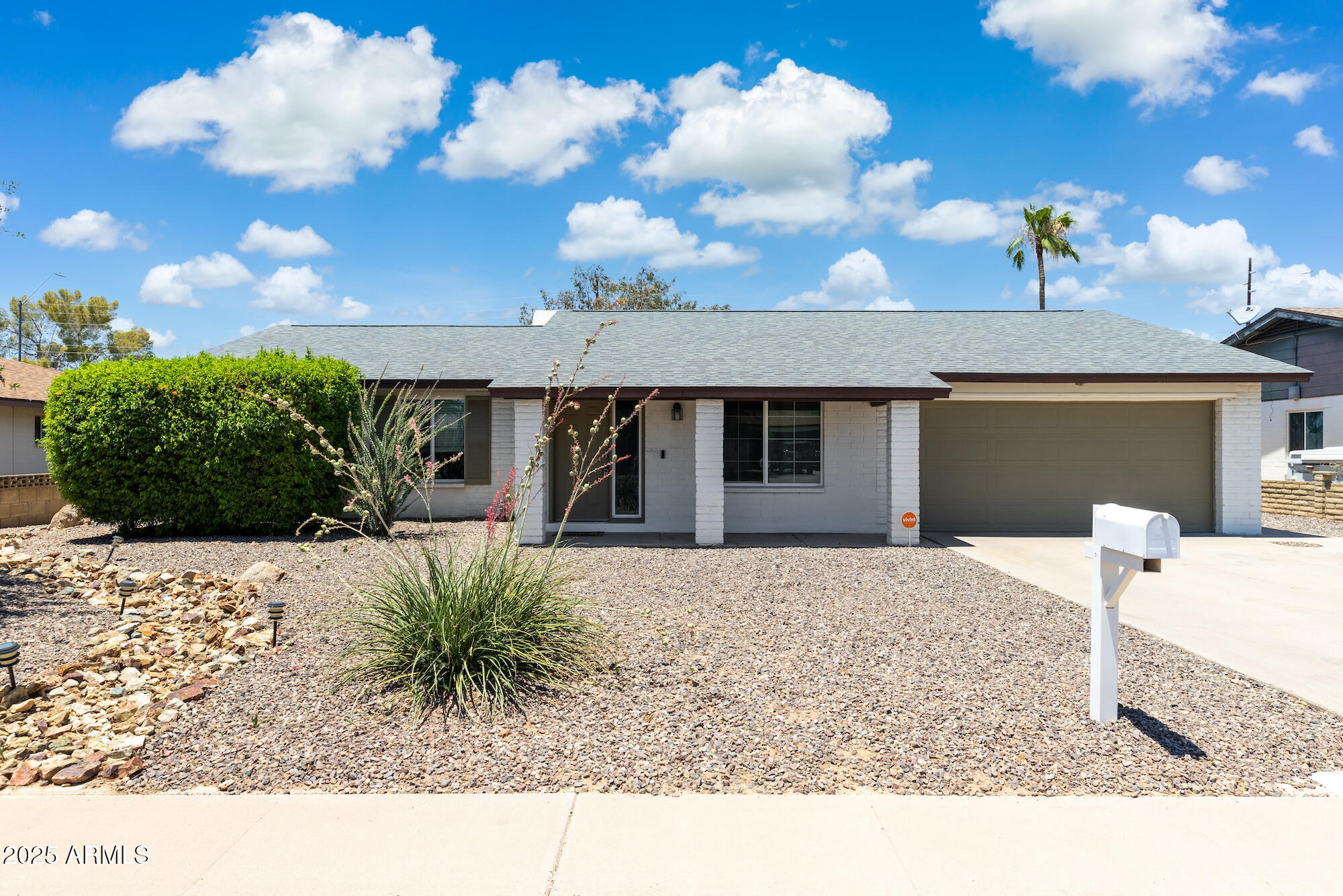Homes 1 14010 N 42ND Drive