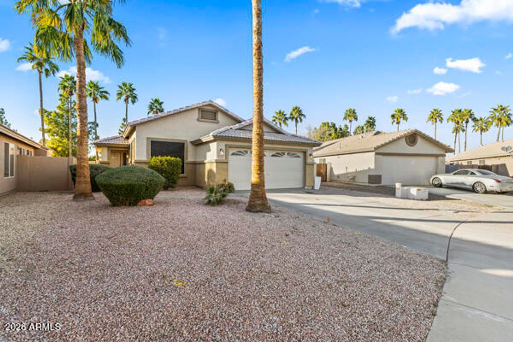 Photo of 1900 S Oak Street, Gilbert, AZ 85233 (MLS # 6964424)