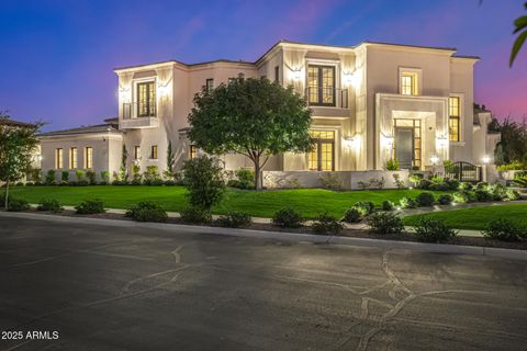 577 W HORSESHOE Place Chandler AZ 85248