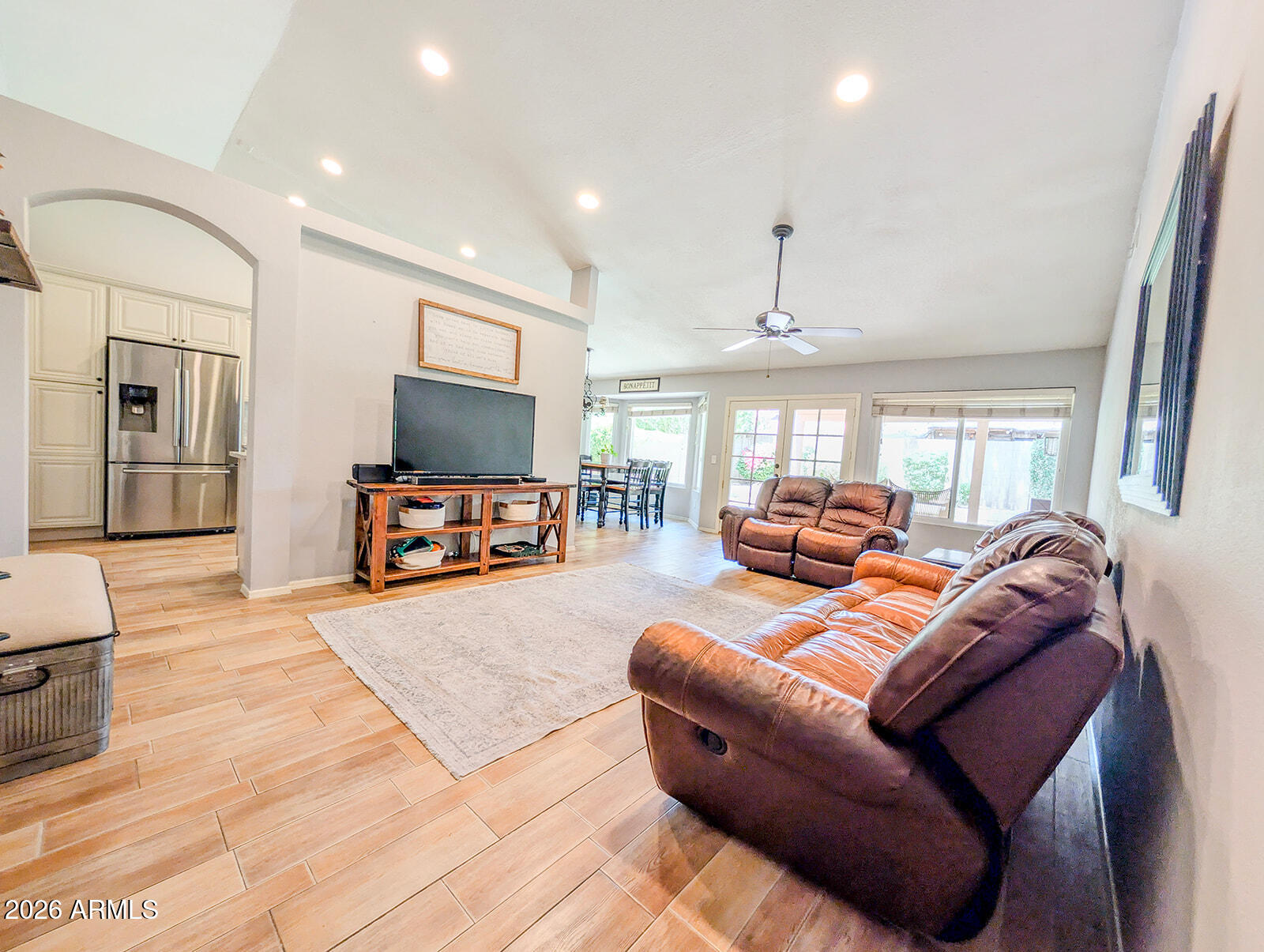 3556 E UTOPIA Road