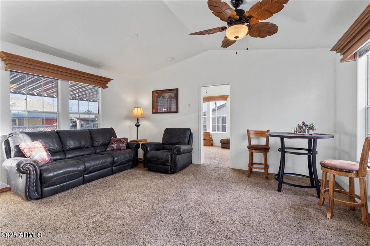 8865 E BASELINE Road 1129