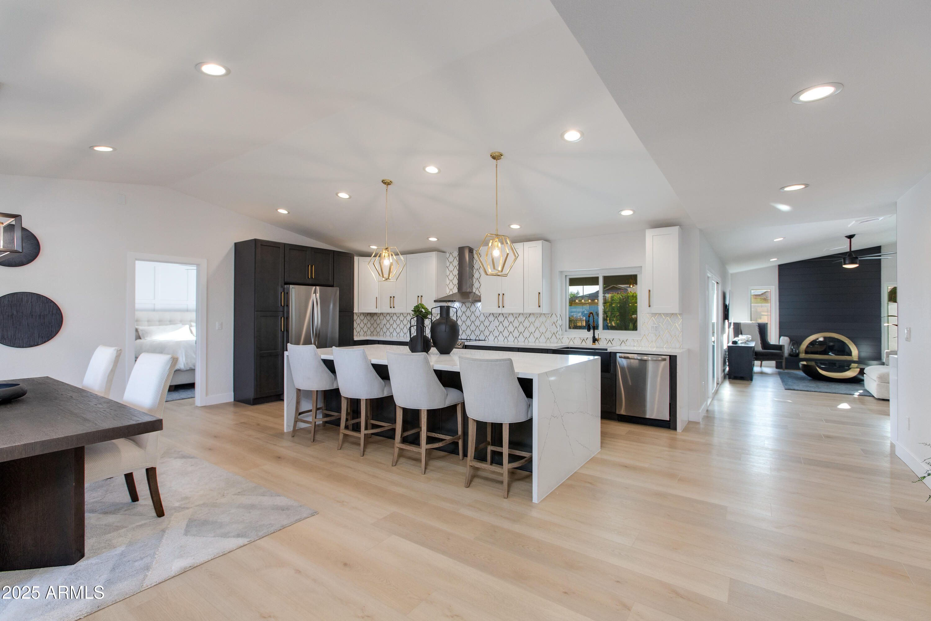 14012 N 57TH Place