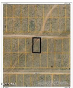 209 E PETERSON Road 92