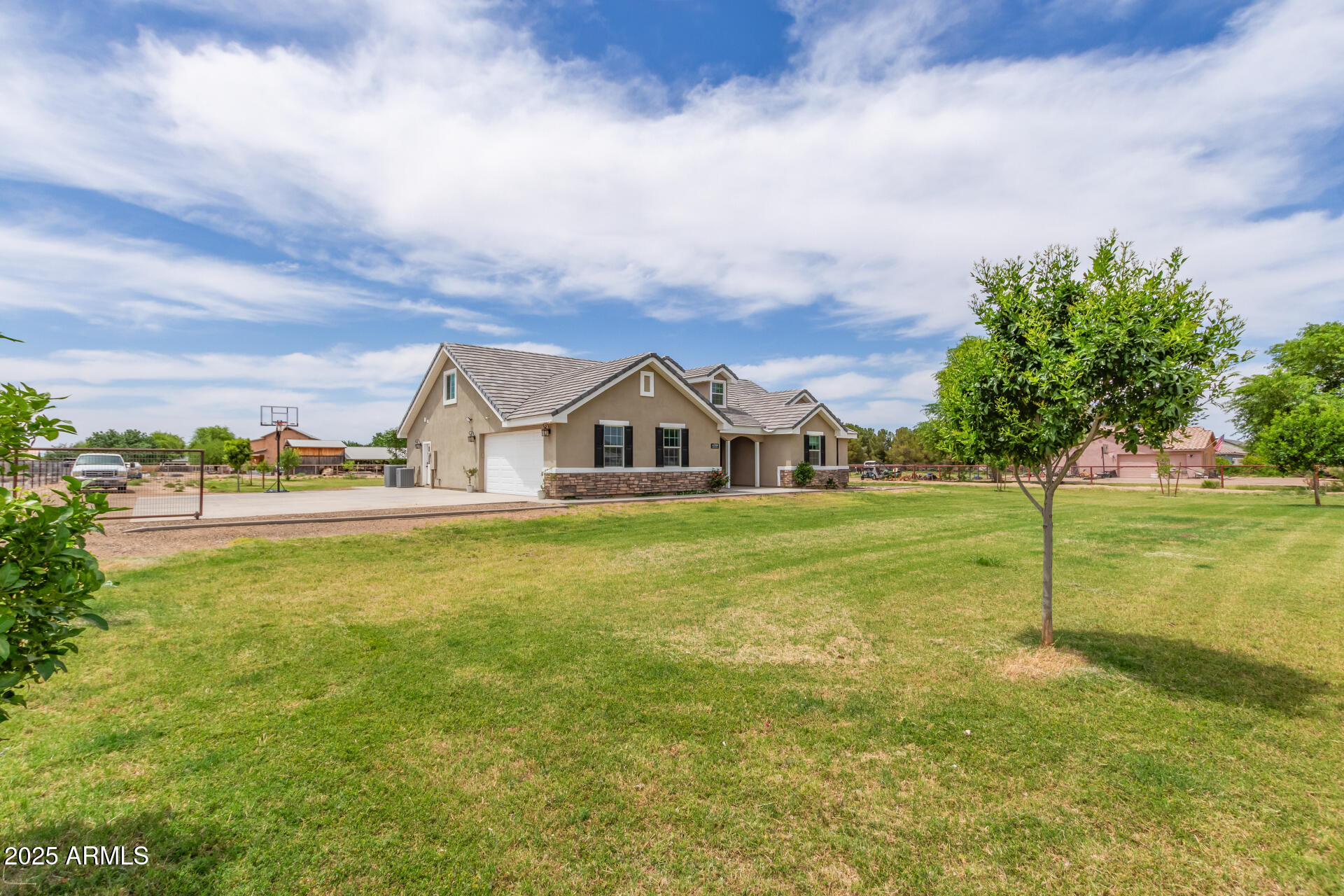 4789 E HORSE MESA Trail