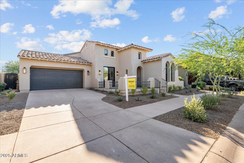 Photo of 9209 E Desert Arroyos, Scottsdale, AZ 85255 (MLS # 6947788)