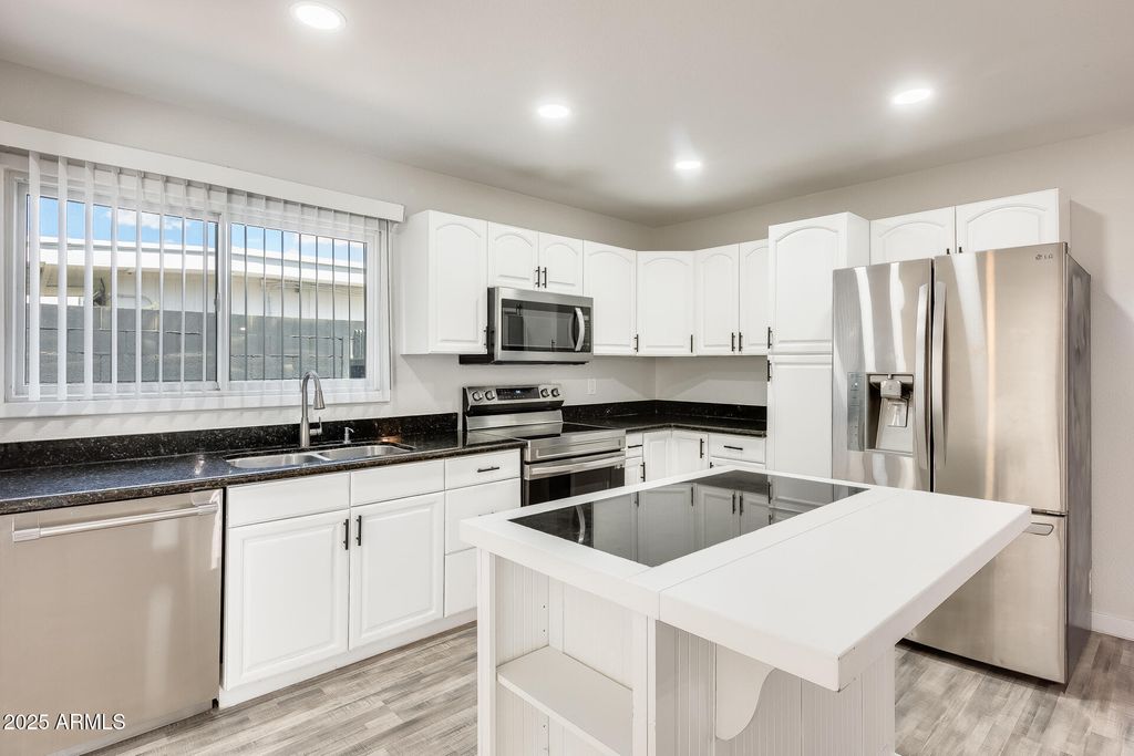 Photo of 6818 S Terrace Road, Tempe, AZ 85283 (MLS # 6888439)