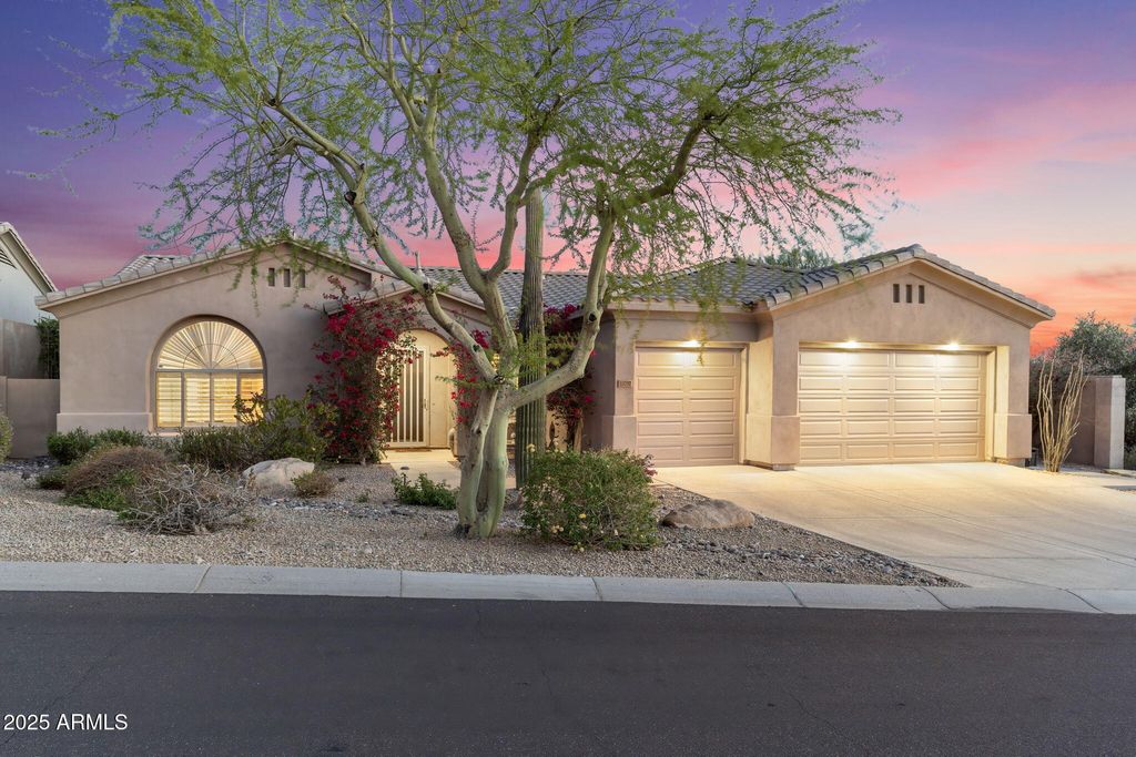 Photo of 10737 E Gelding Drive, Scottsdale, AZ 85255 (MLS # 6851392)