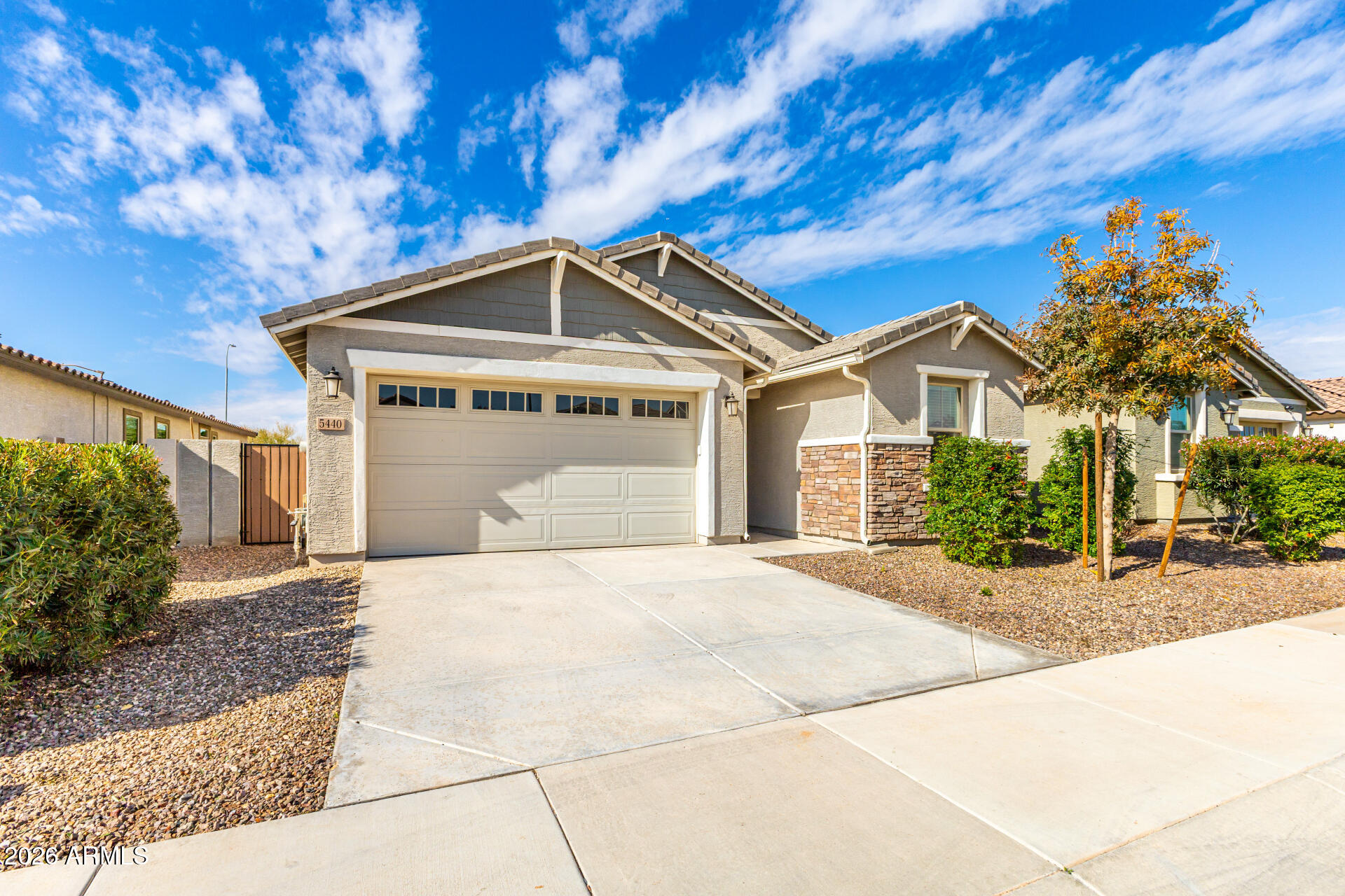 5440 S ARIZONA Place