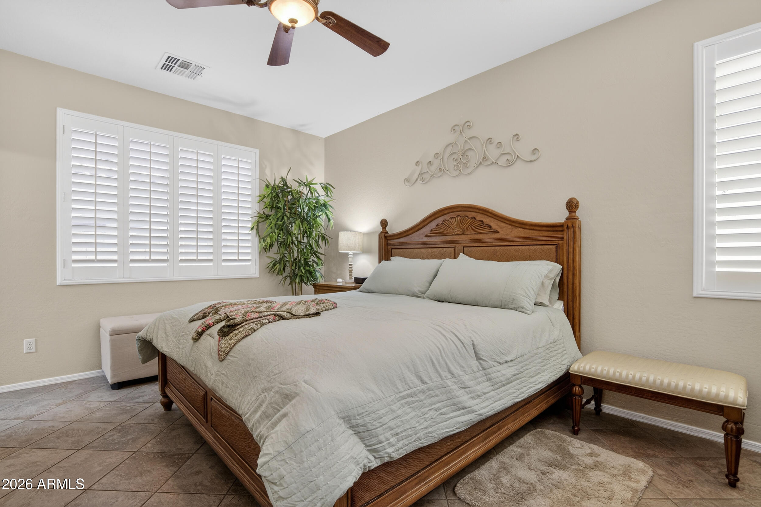 838 E STOTTLER Drive