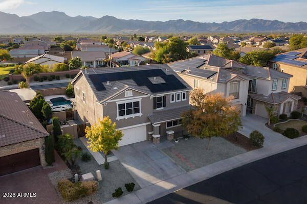 18469 W SUNNYSLOPE Lane