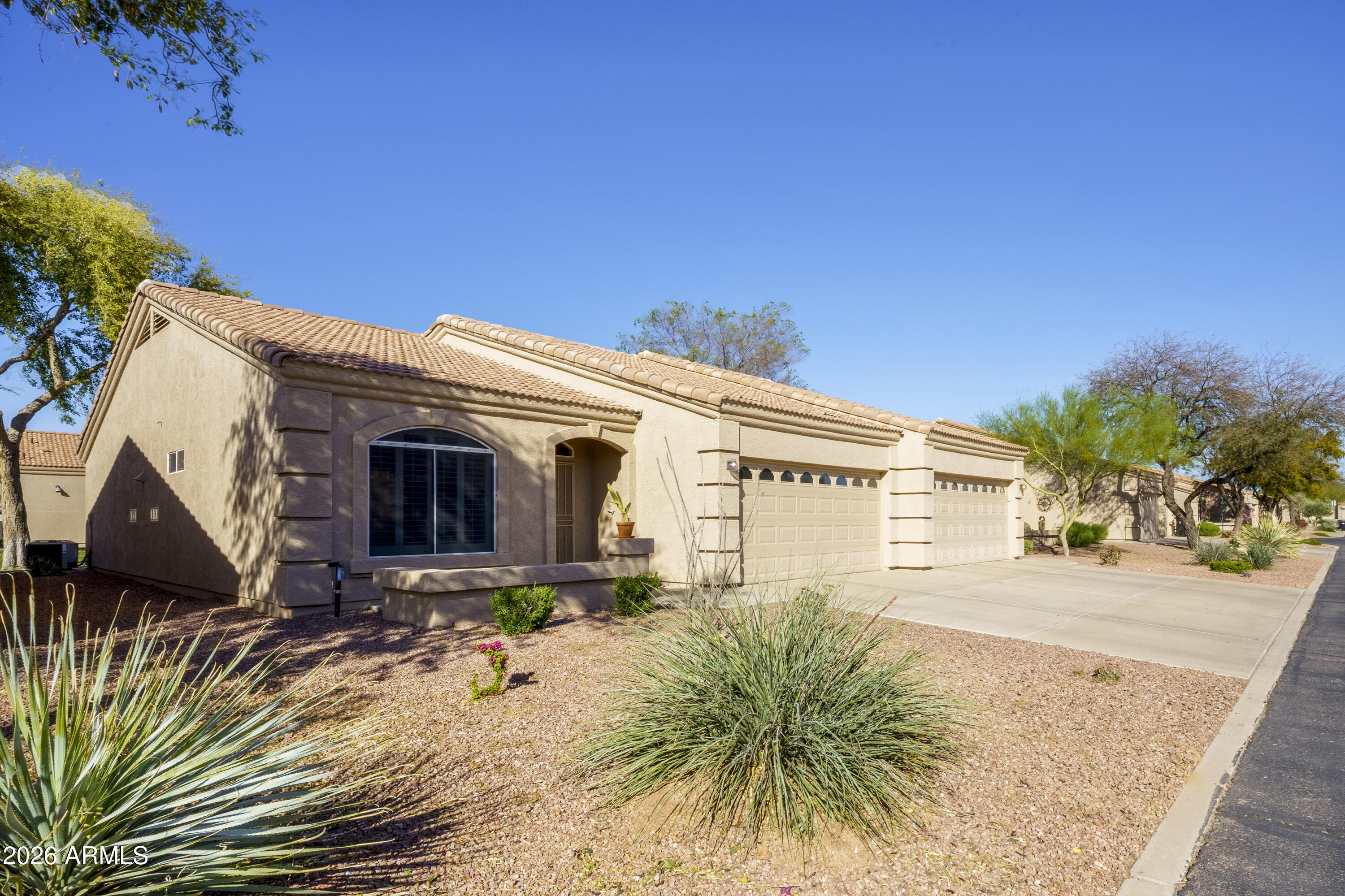 2101 S Yellow Wood -- 71