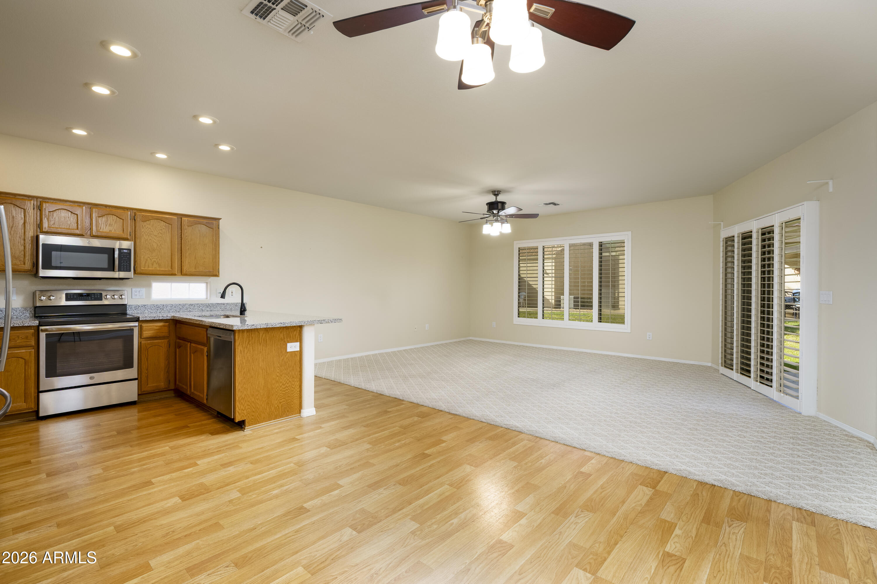 2101 S Yellow Wood -- 71