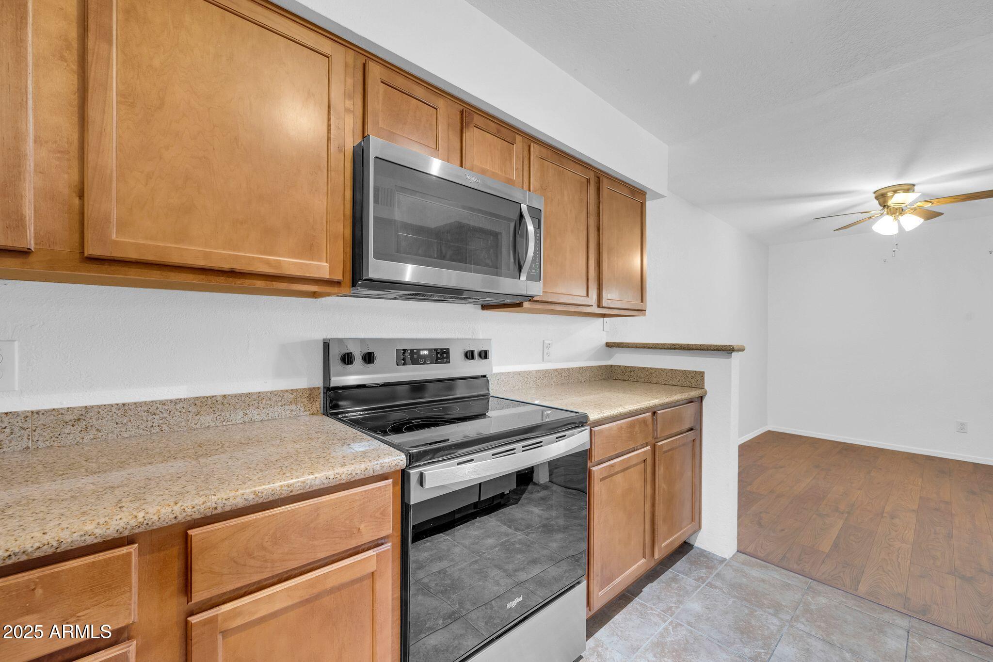 8787 E MOUNTAIN VIEW Road 1087