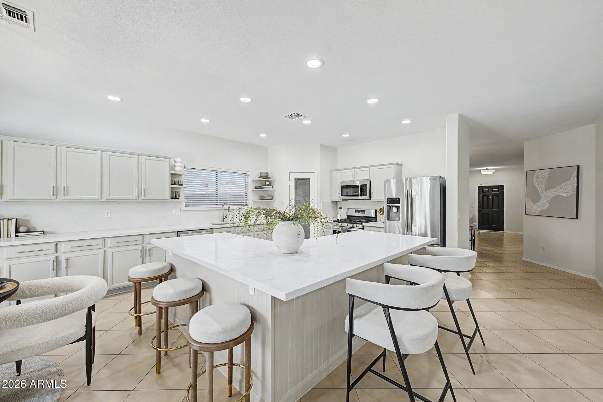3709 E BETSY Lane