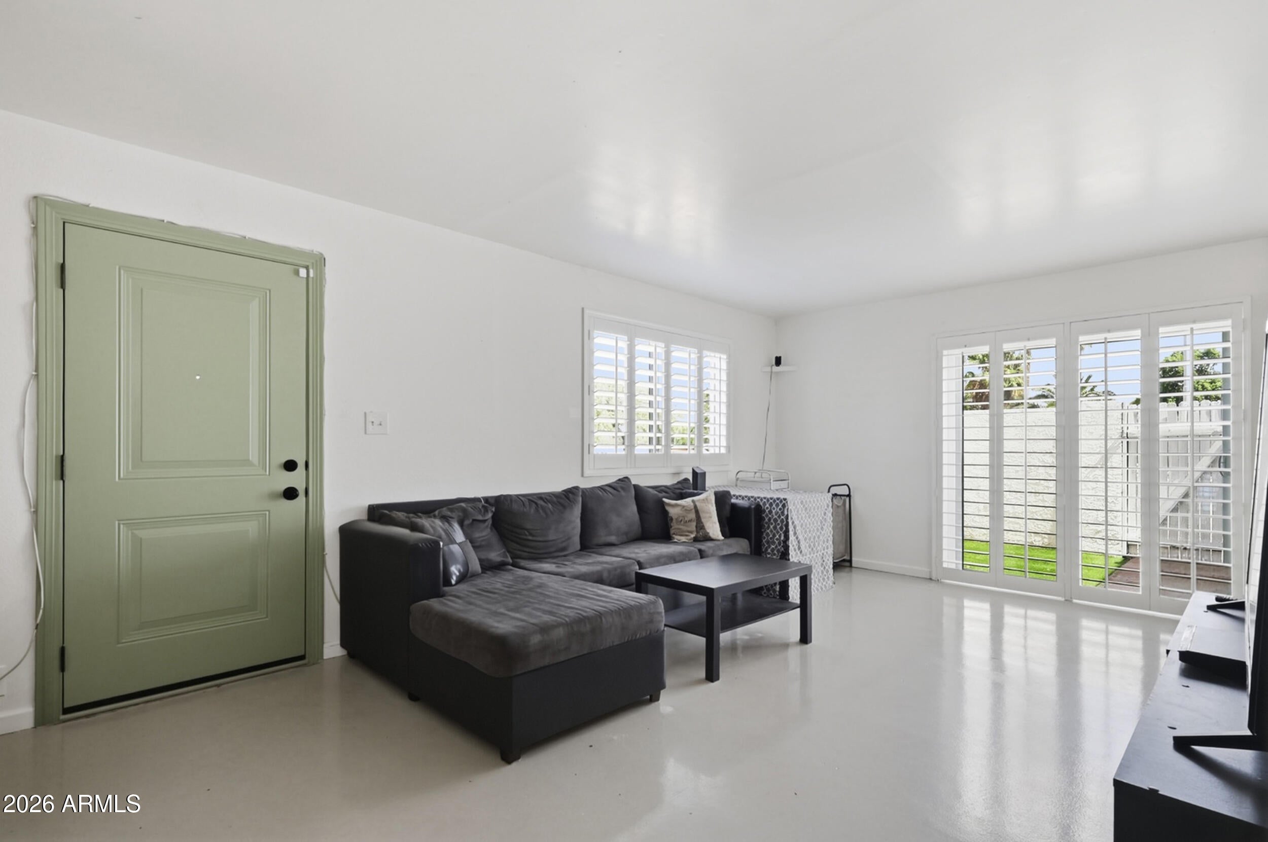 1500 W Rio Salado Parkway 28
