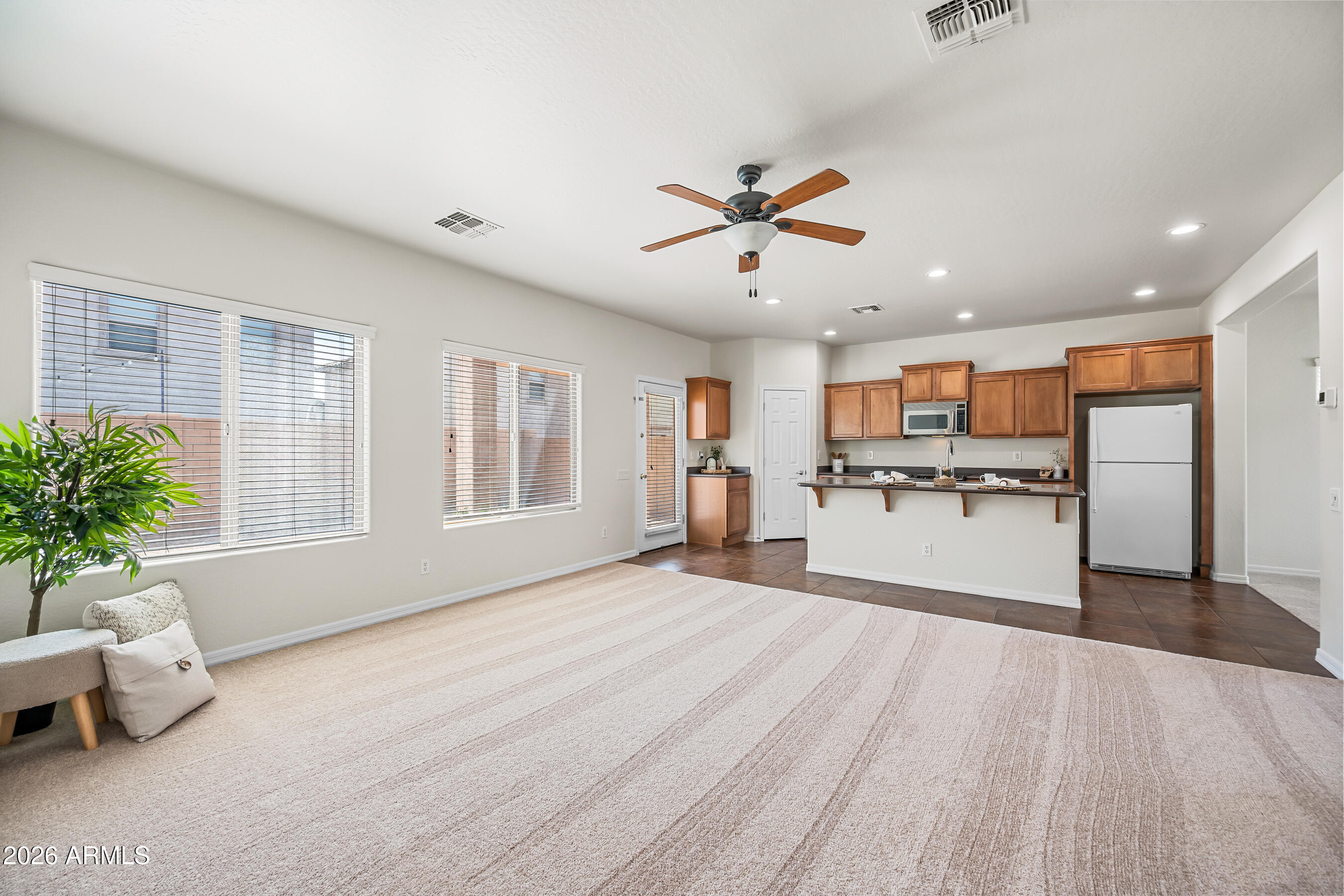 11153 E Sonrisa Avenue