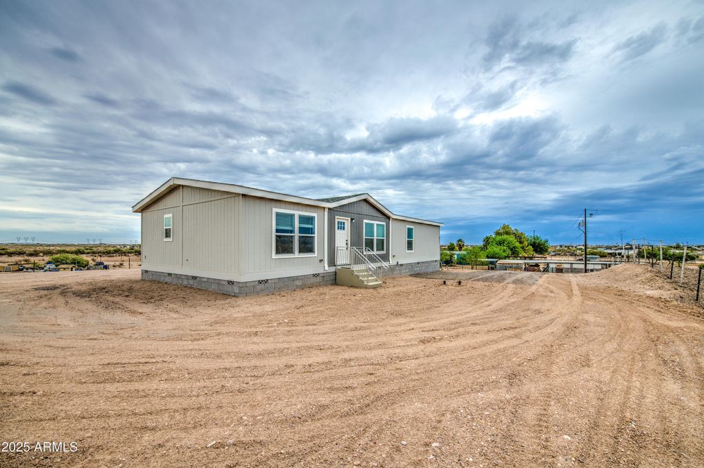 Photo of 8214 S 353rd Lane, Tonopah, AZ 85354 (MLS # 6911215)