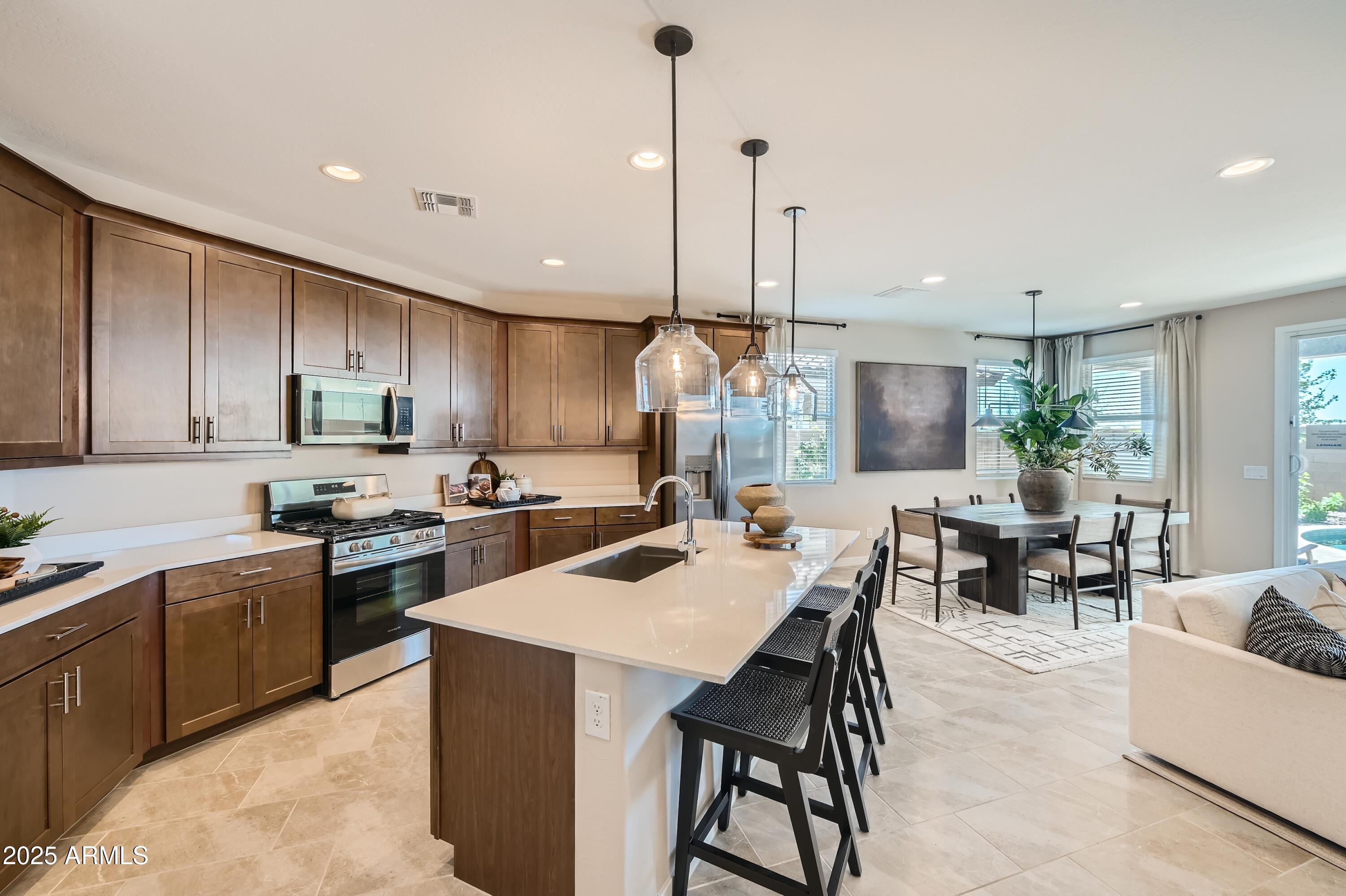 Search Homes 3 8142 E PETRA Avenue