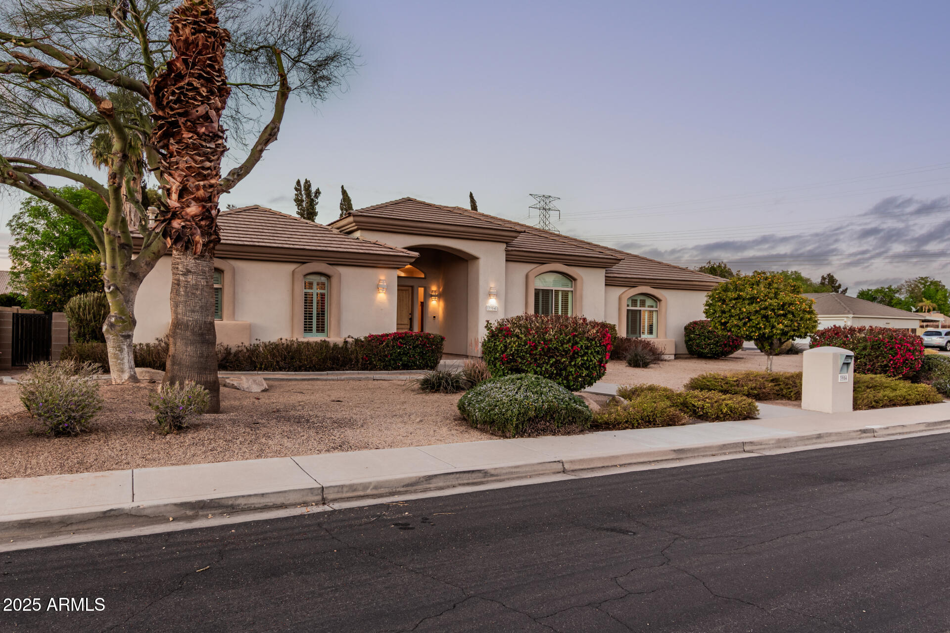 3954 E FLORIAN Avenue