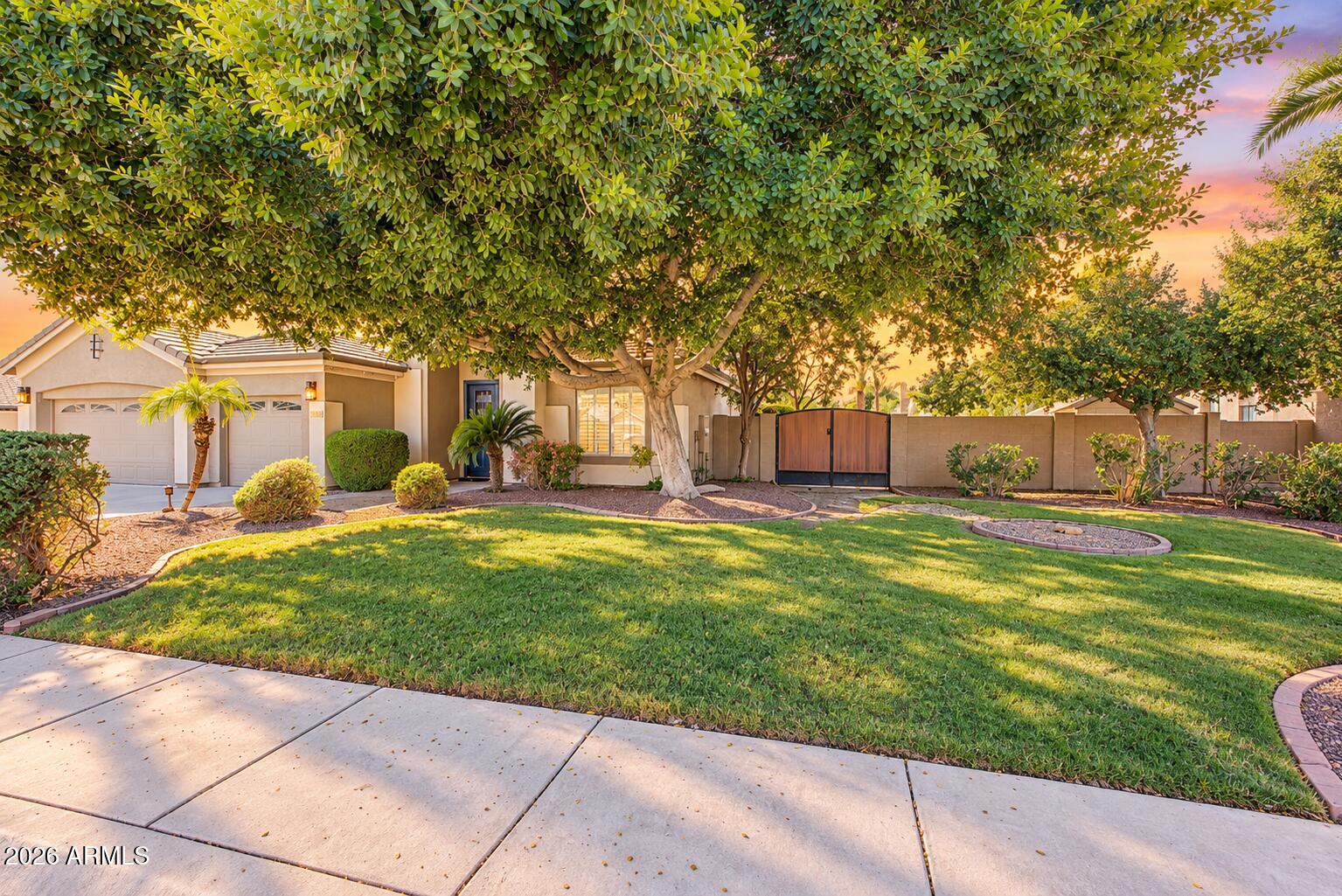 3540 S HOLGUIN Court