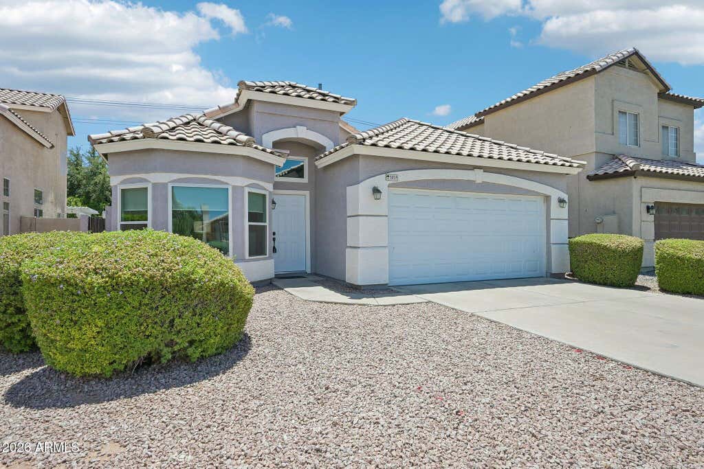 Photo of 1859 E Brentrup Drive, Tempe, AZ 85283 (MLS # 7050943)